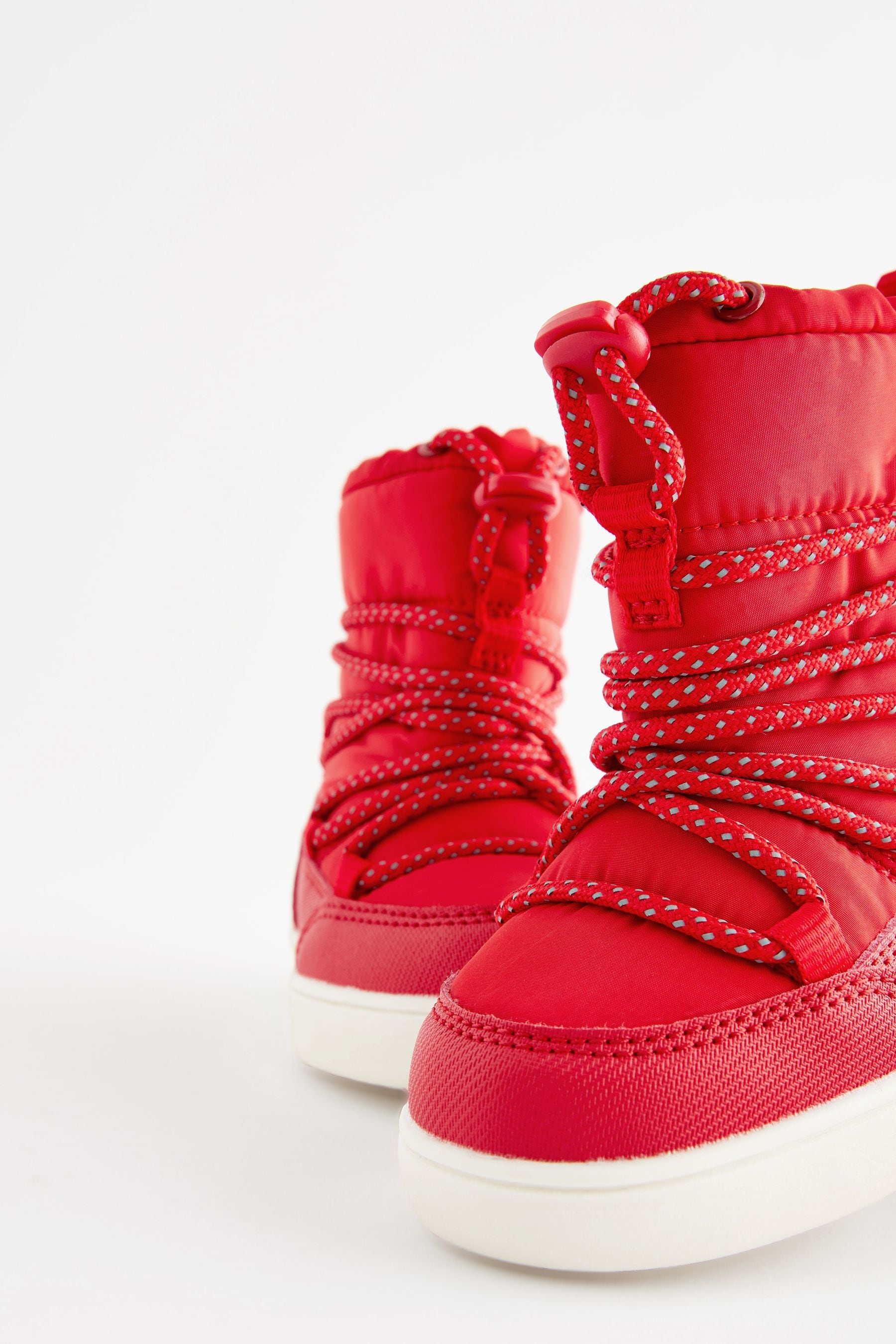 Red Thermal Thinsulate™ Lined Quilted Water Resistant Boots