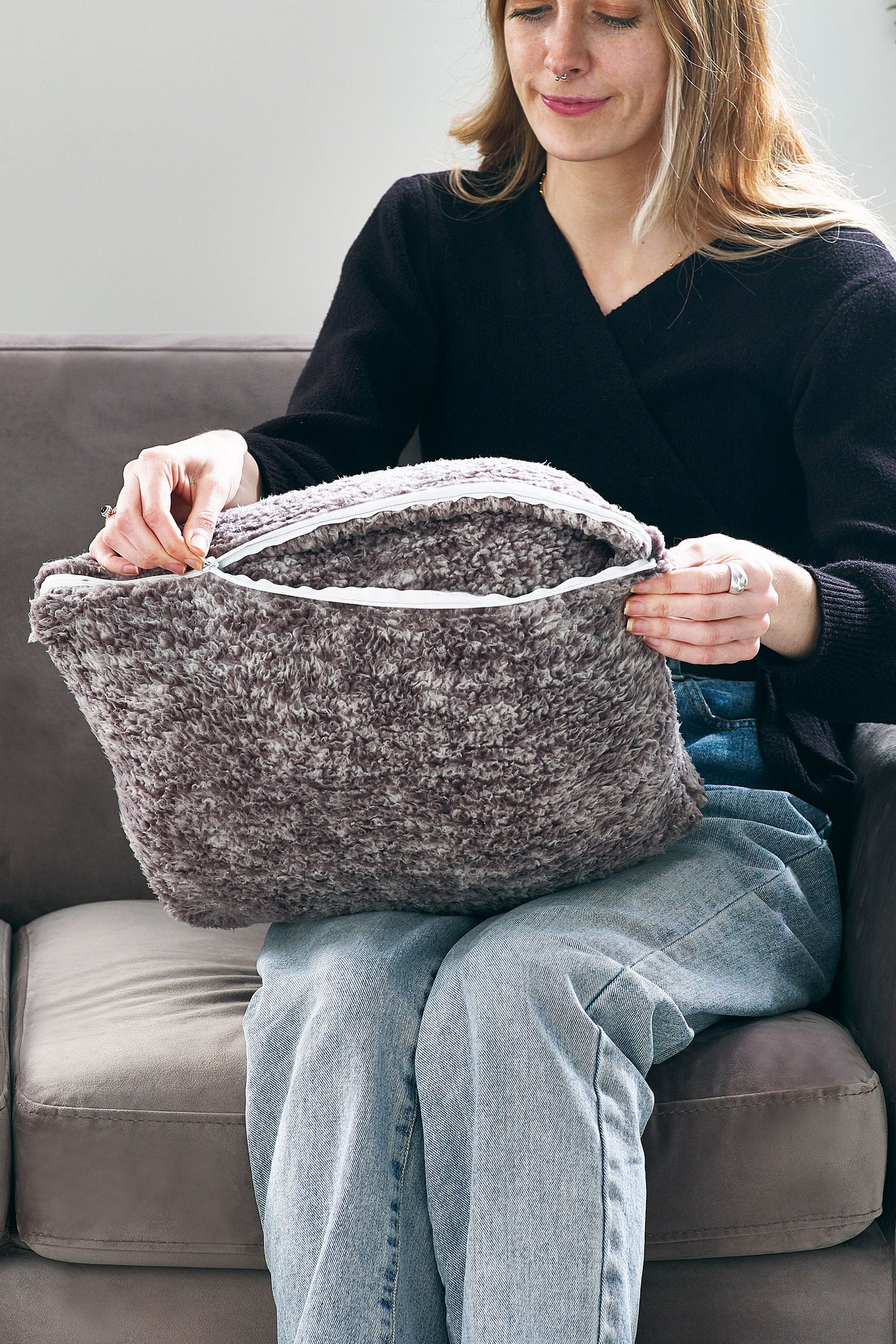 Grey TV Cosy Throw