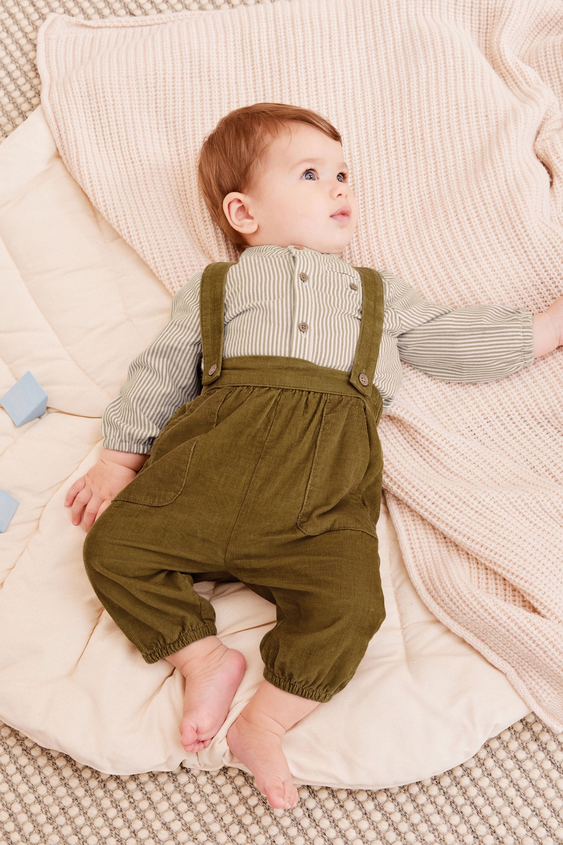 Green Corduroy Braces And Shirt Set (0mths-2yrs)