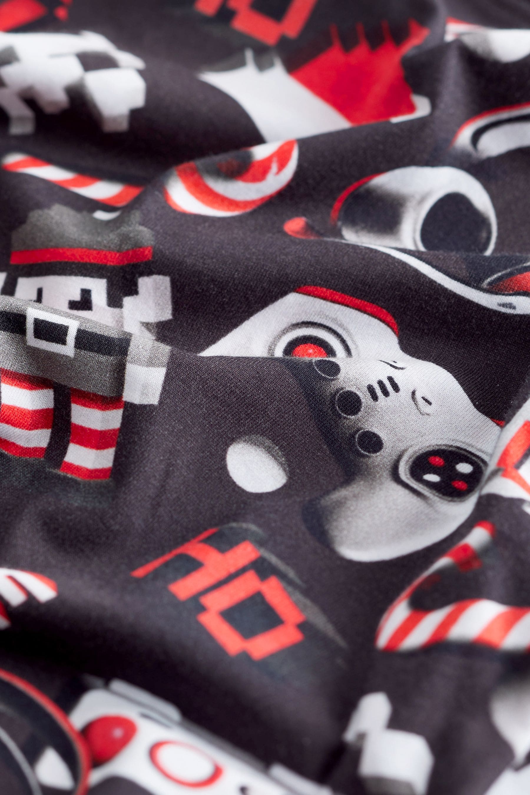 Red/Black Gamer Christmas Pyjamas (3-16yrs)