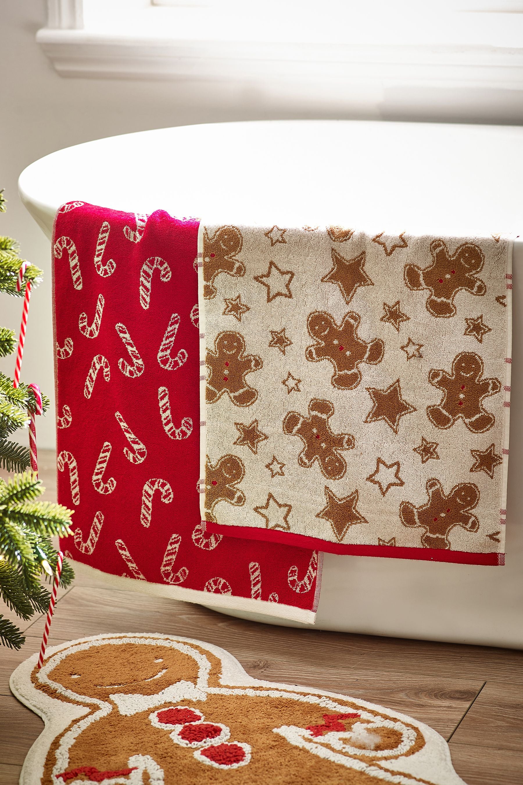 Natural Set of 2 Gingerbread & Candy Cane Christmas 100% Cotton Towels