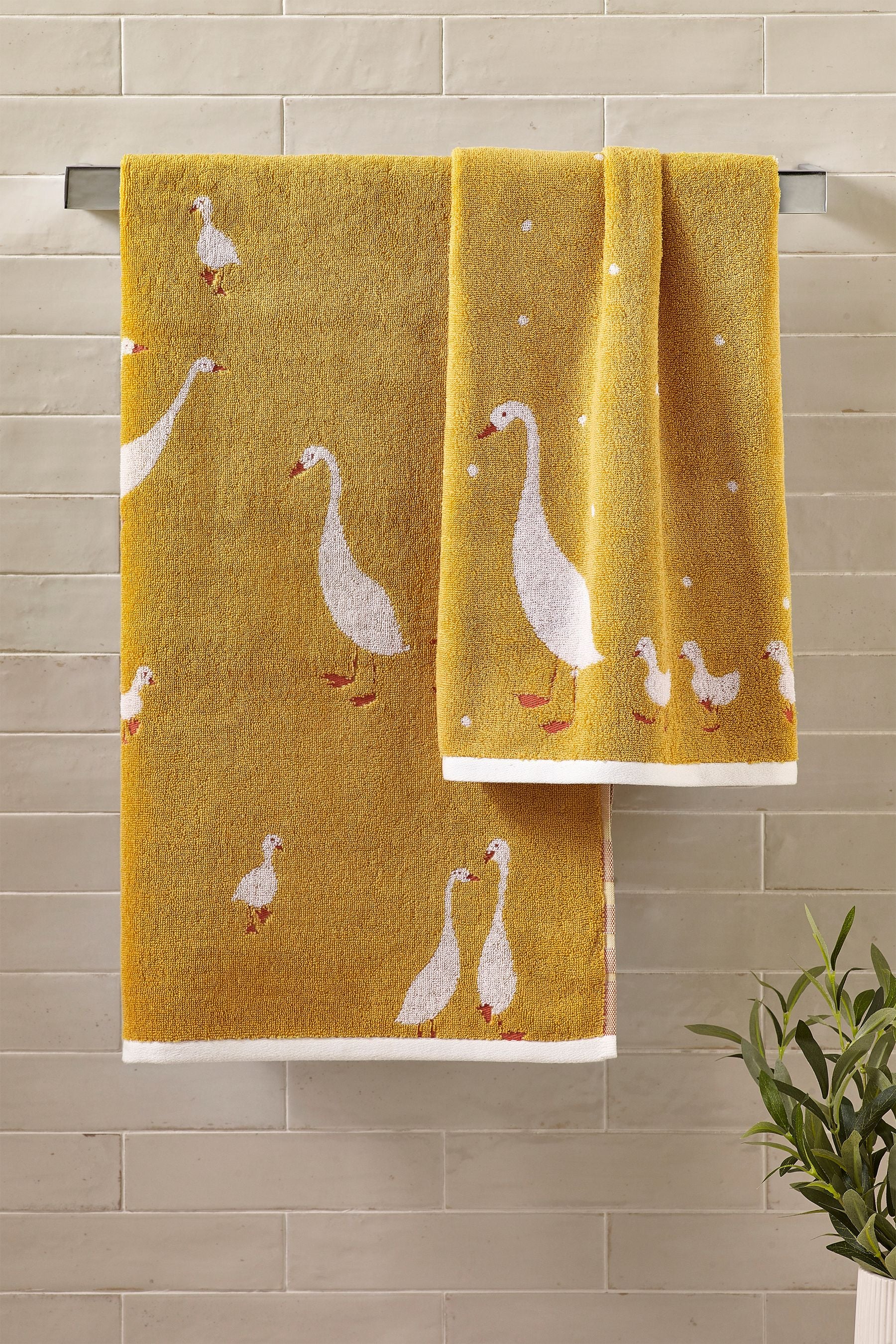 Yellow Goose And Friends 100% Cotton Towel