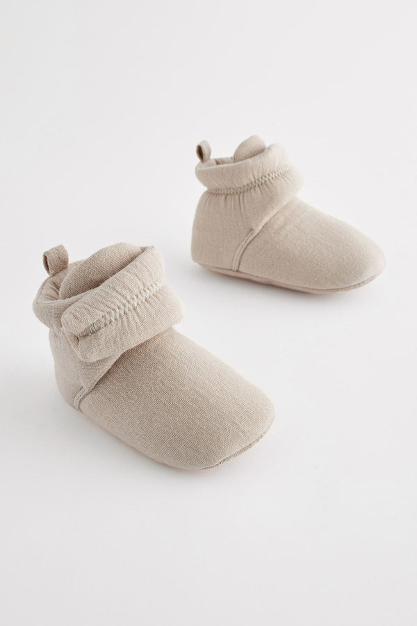 Neutral Cream Cosy Baby Boots (0-24mths)