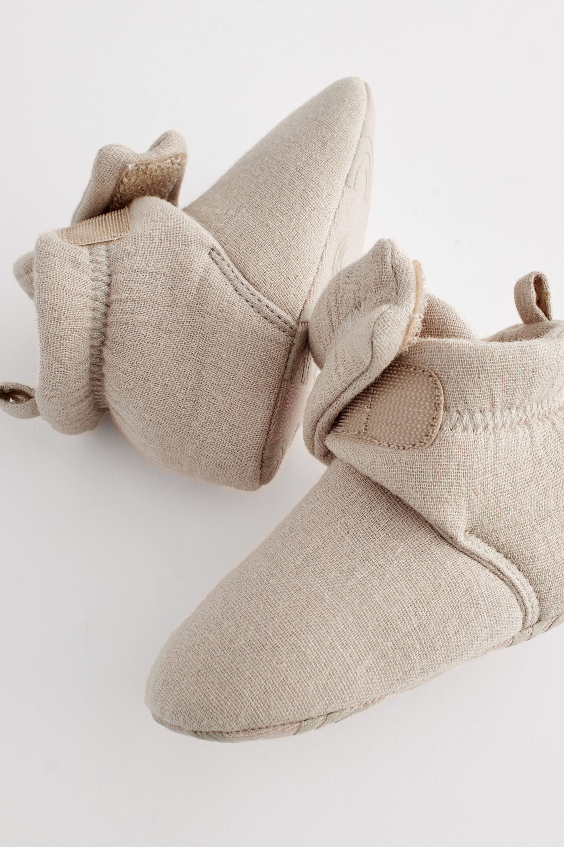 Neutral Cream Cosy Baby Boots (0-24mths)