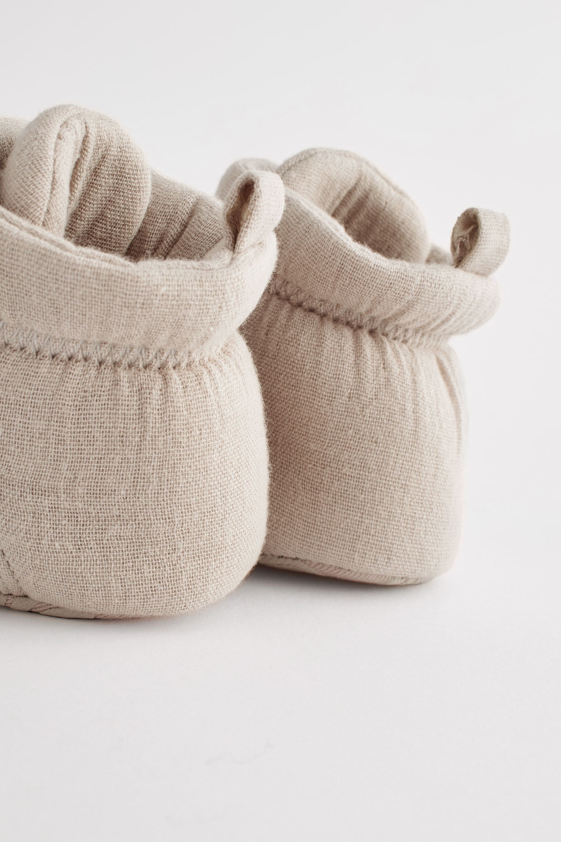 Neutral Cream Cosy Baby Boots (0-24mths)