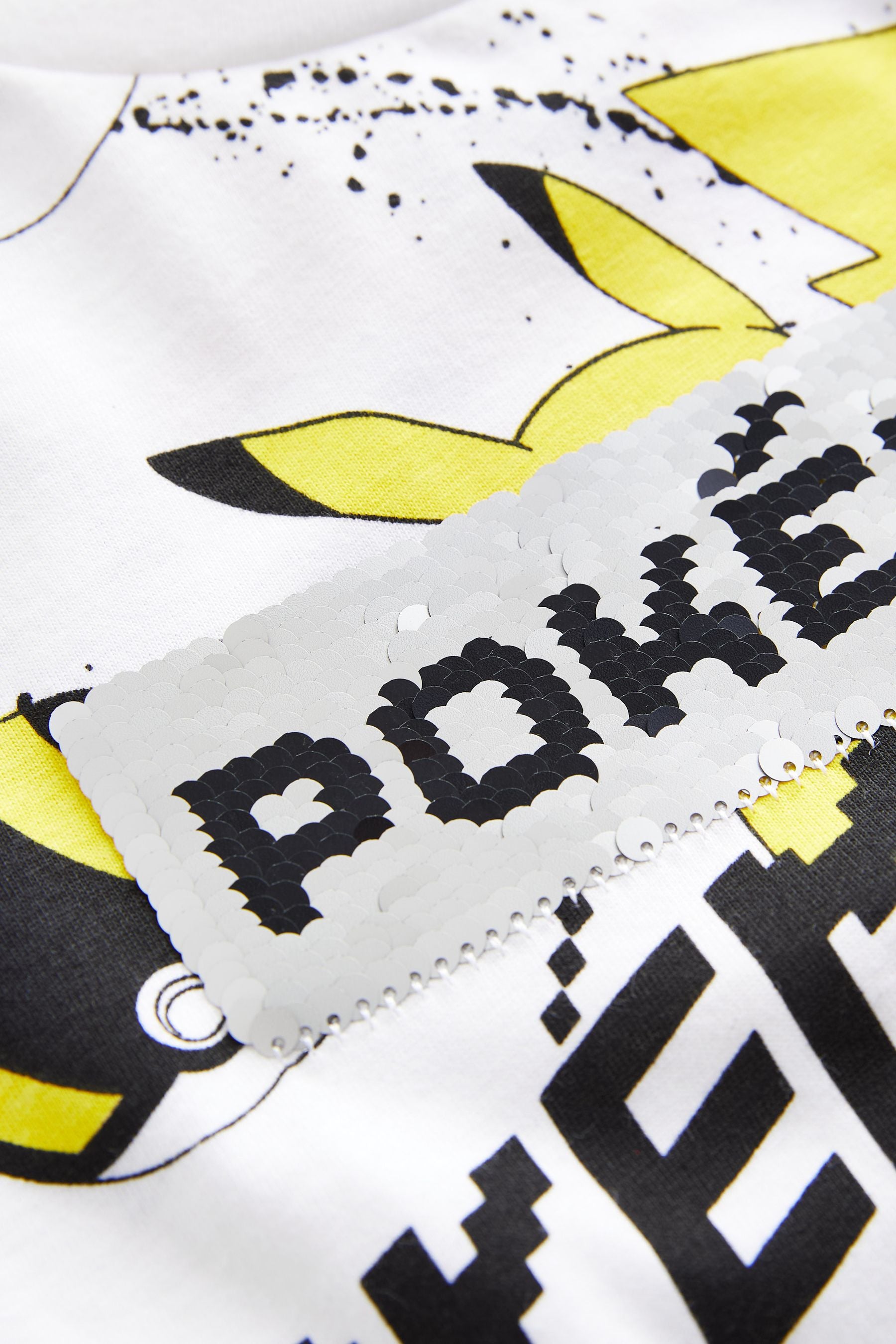 Pokémon White Flippy Sequin License T-Shirt (3-16yrs)