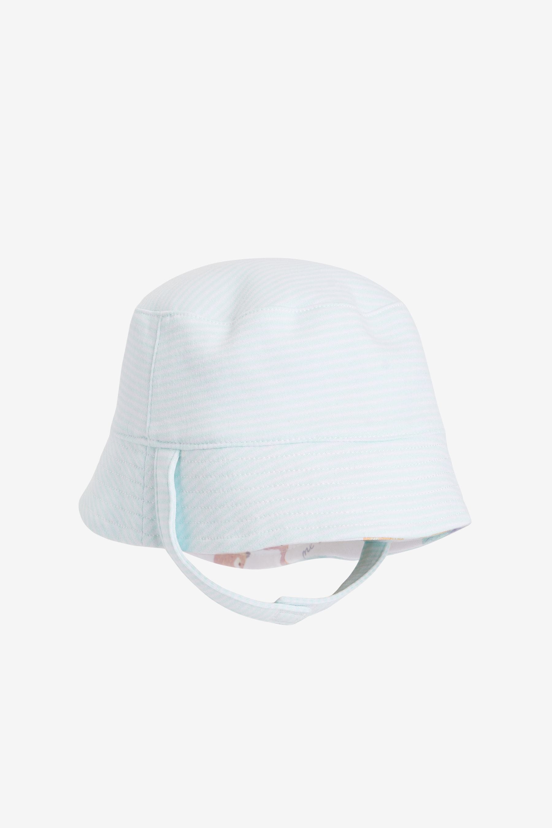 White Reversible Noahs Ark Print Baby Bucket Hat (0mths-2yrs)