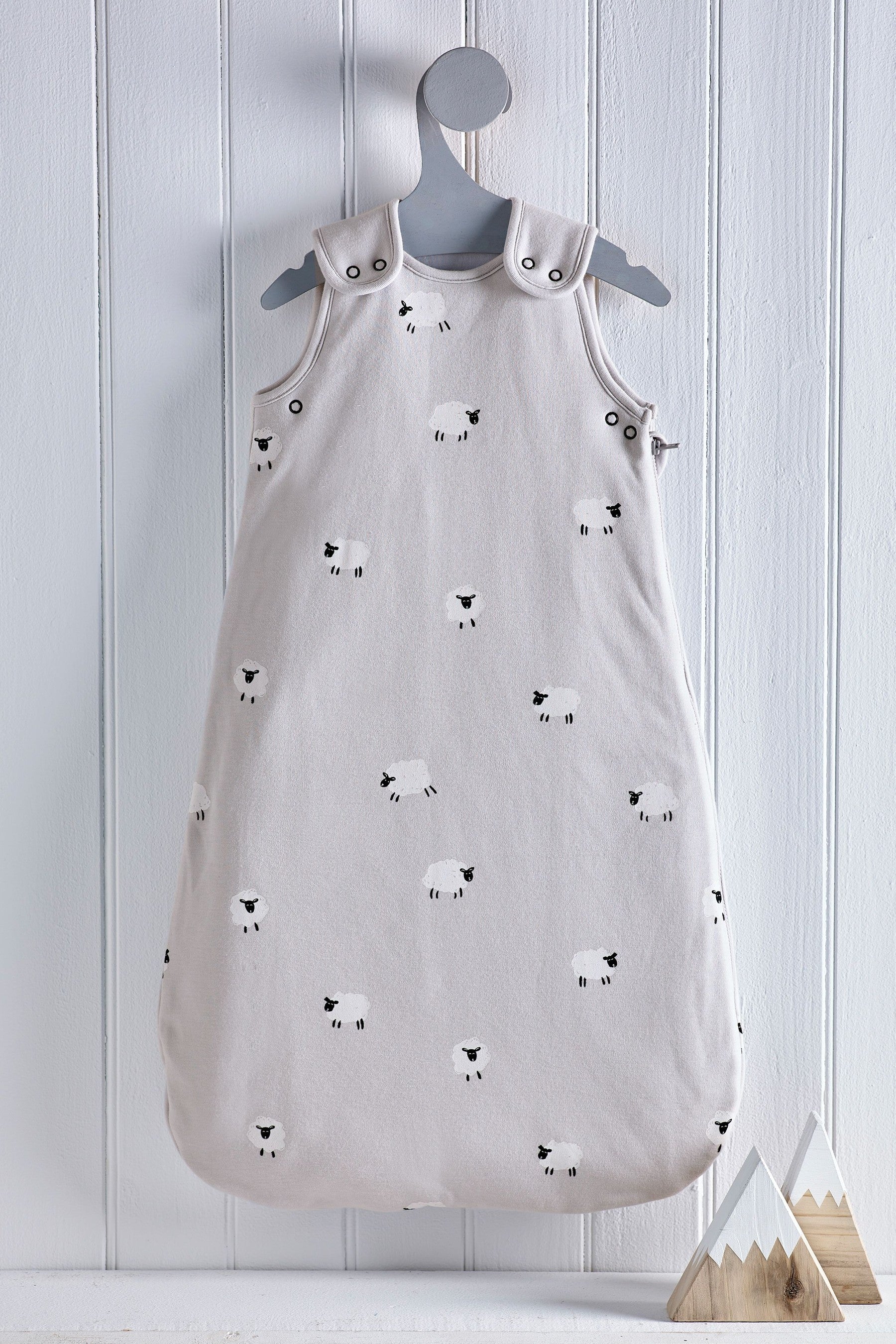 Grey Sheep Baby 100% Cotton 2.5 Tog Sleep Bag