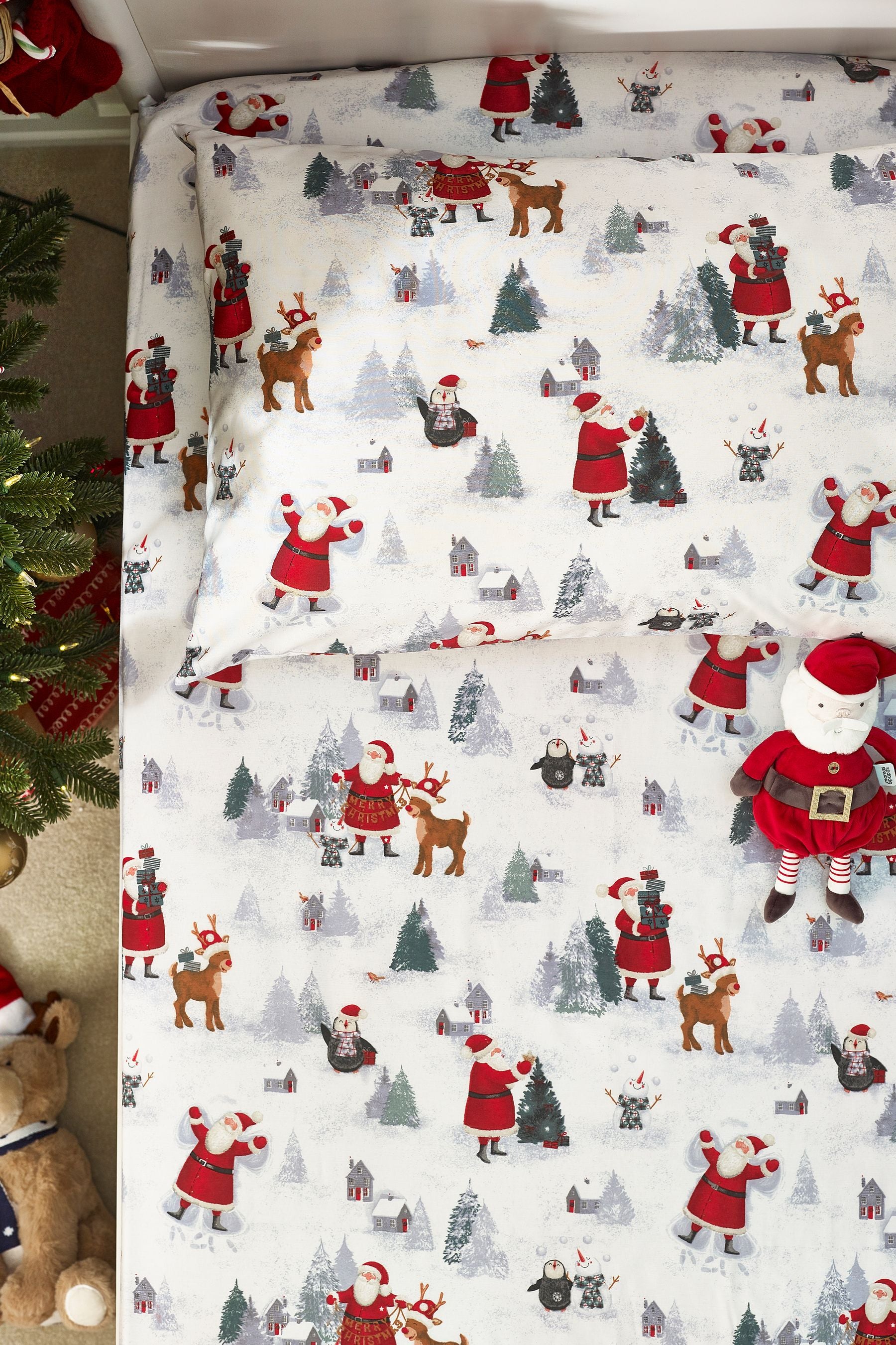 White Santa and Presents All Over Print Fitted Sheet and Pillowcase Set