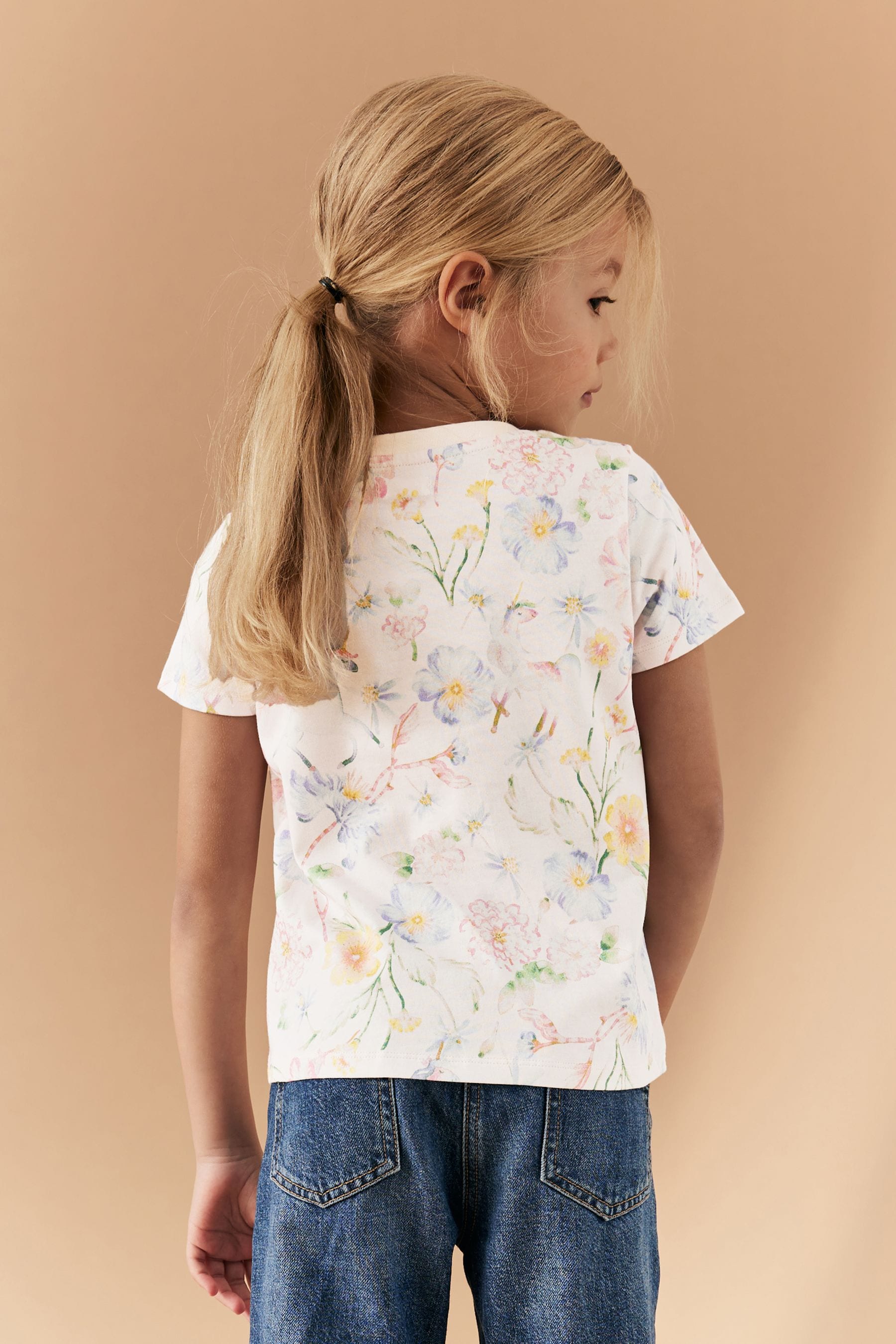 White Unicorn T-Shirt (3-16yrs)