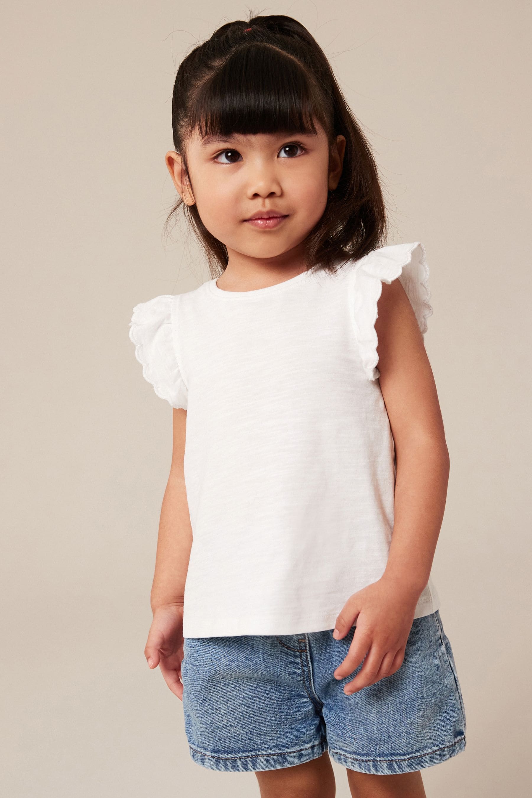 White Scallop Vest (3mths-7yrs)