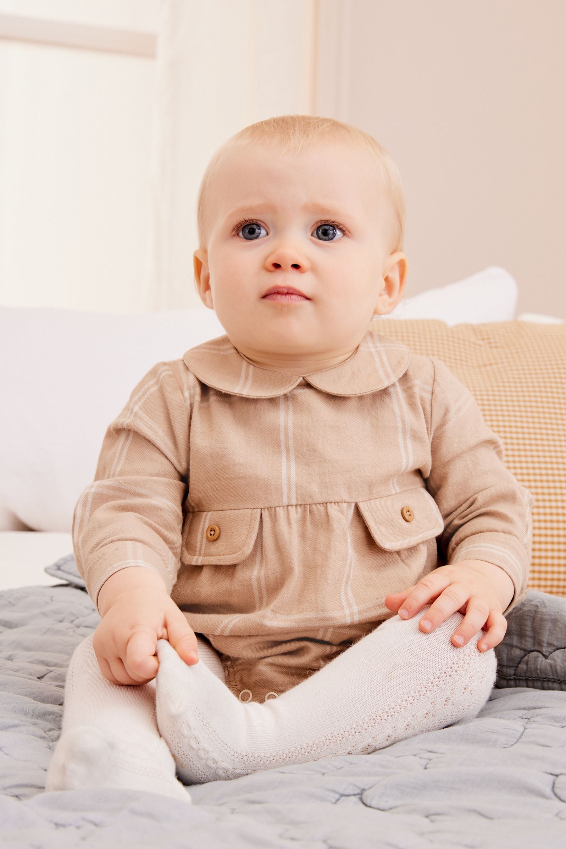 Beige Baby Collared Romper and Tights set (0mths-2yrs)