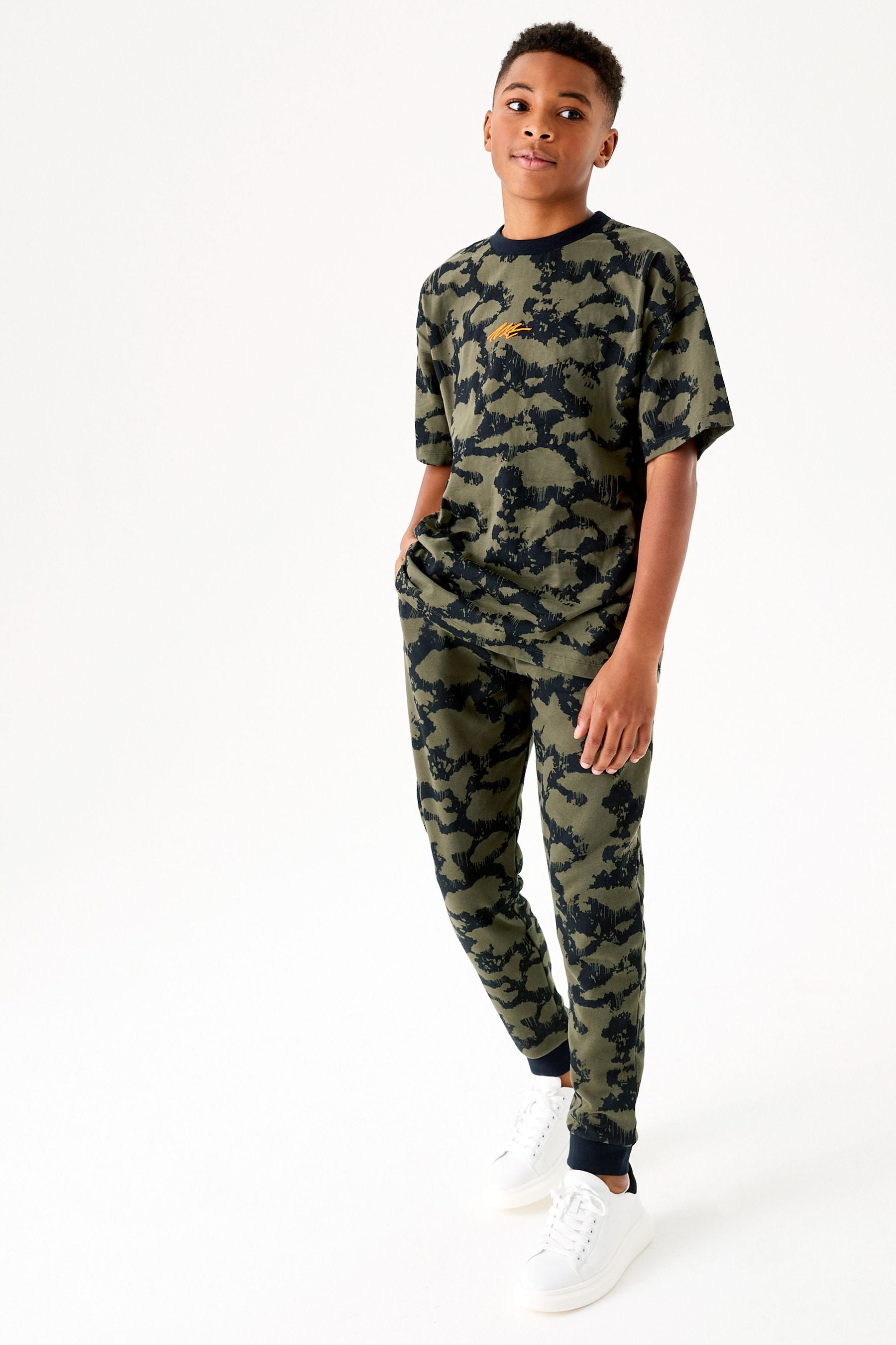 Camouflage T-Shirt And Joggers Set (3-16yrs)