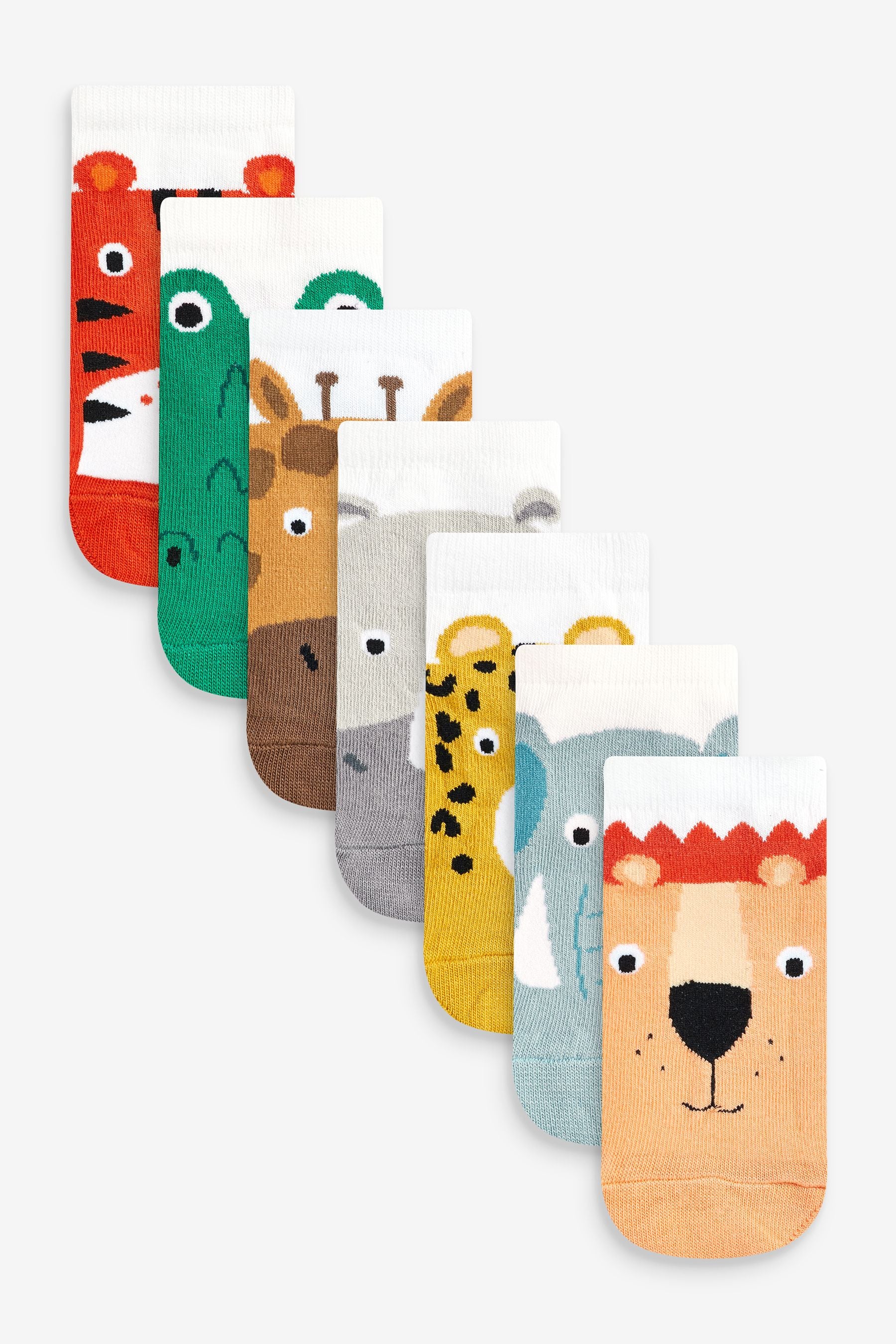 White Jungle Animals 7 Pack Cotton Rich Trainer Socks