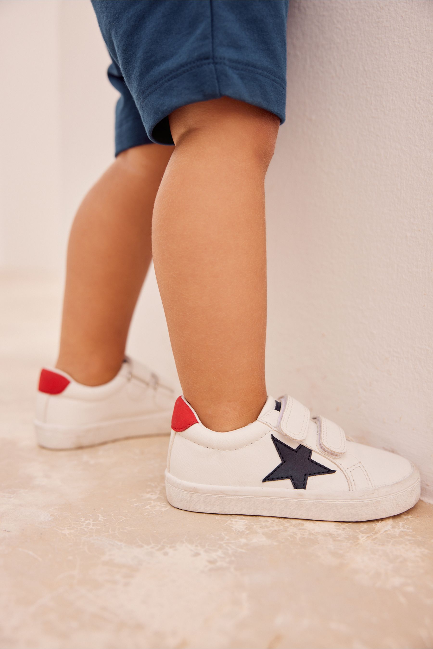 White/Navy Blue Boat Embroidery Polo And Shorts Set (3mths-7yrs)