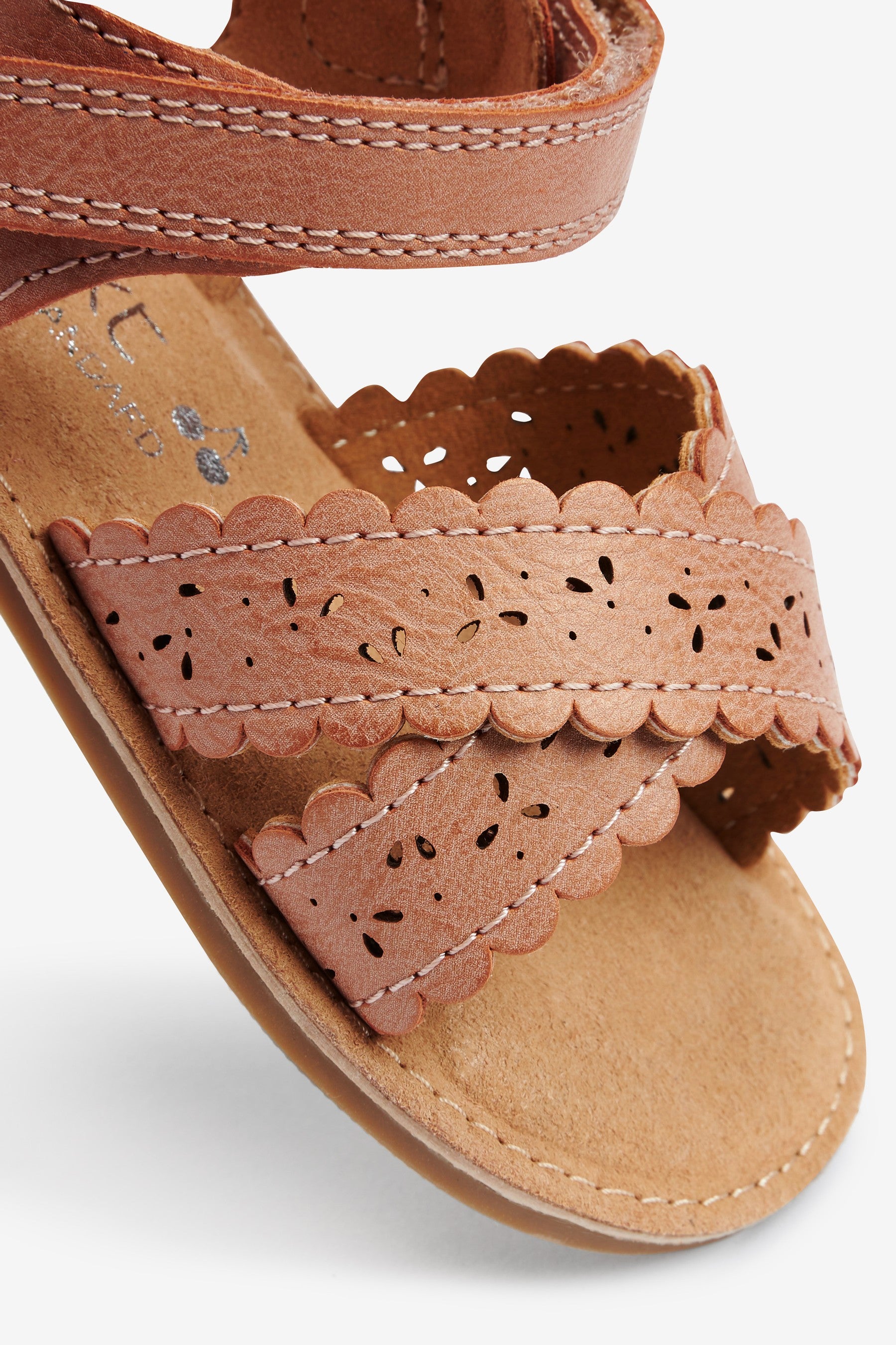 Tan Brown Standard Fit (F) Scallop Sandals