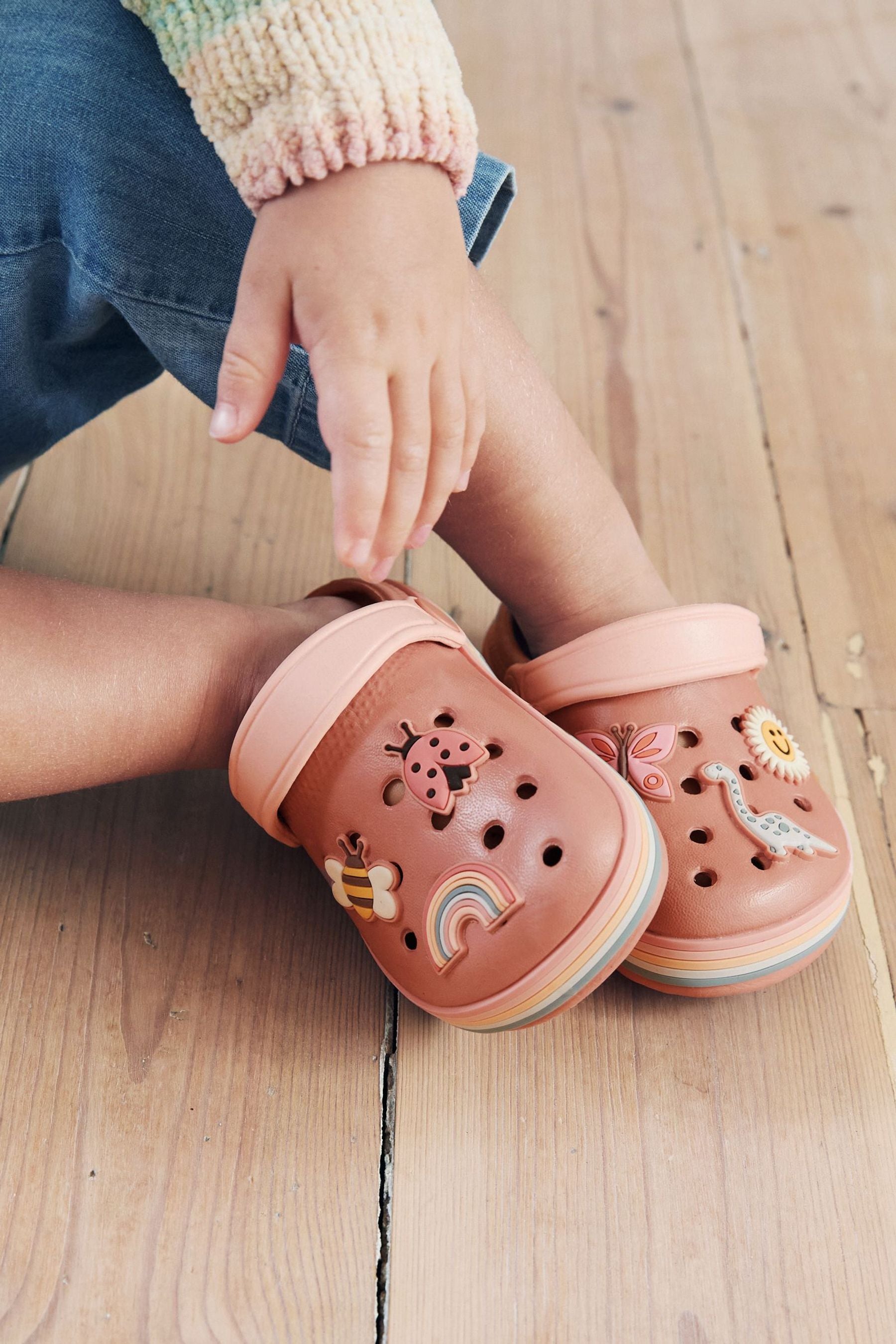 Scandi Pink Badge Clogs