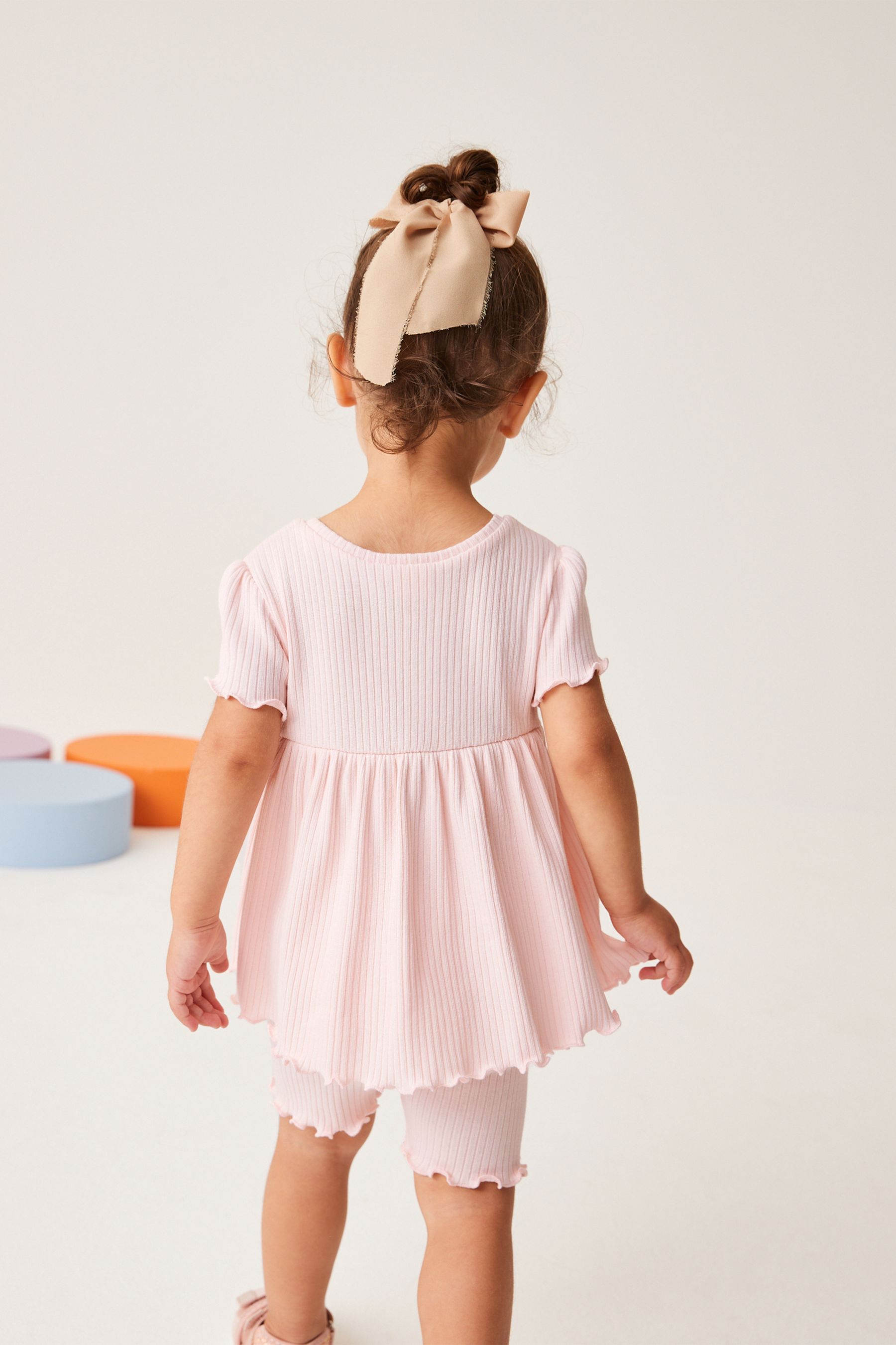 Pale Pink Short Sleeve Top And Shorts Set (3mths-7yrs)