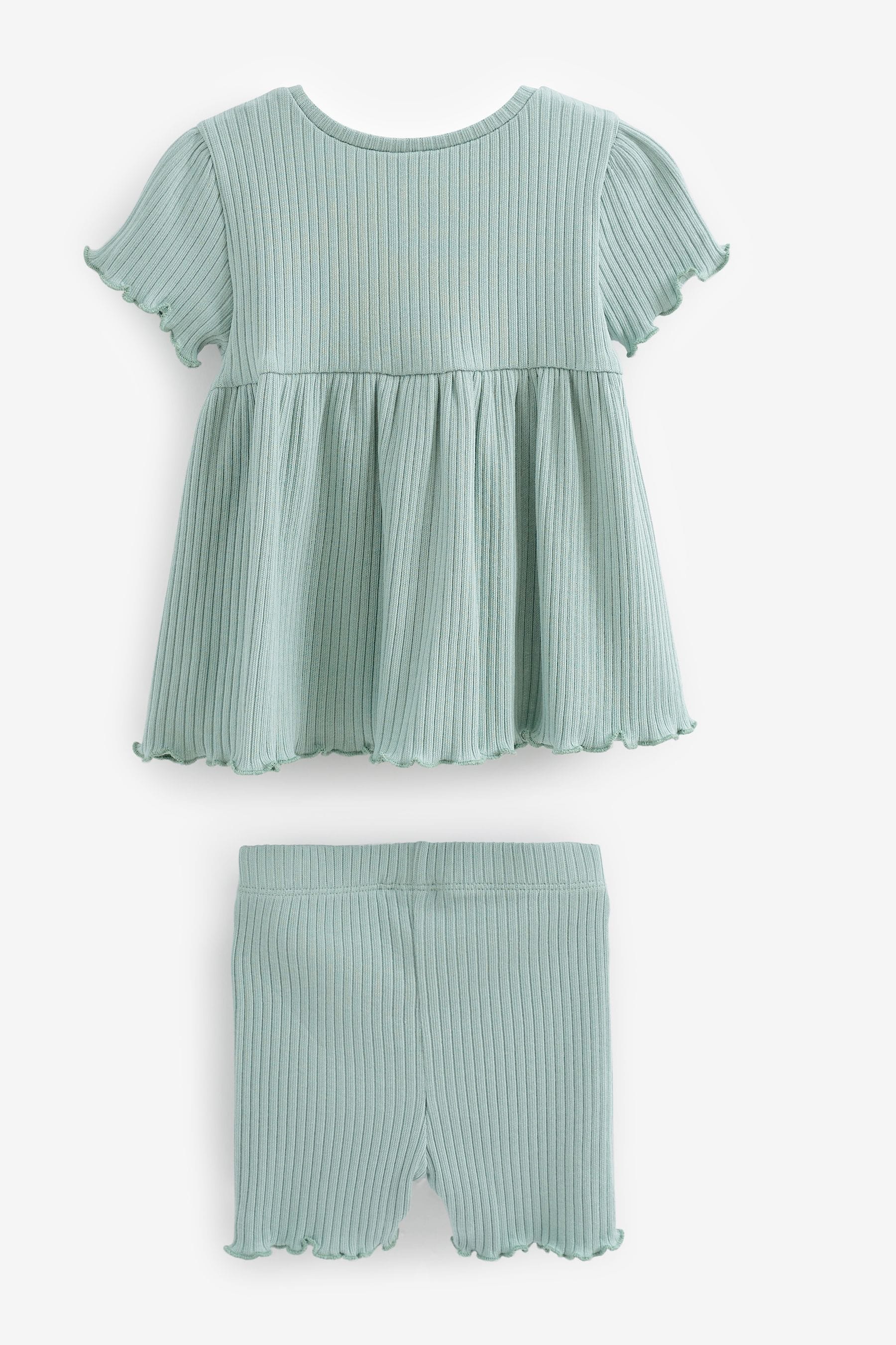 Green Short Sleeve Top And Shorts Set (3mths-7yrs)