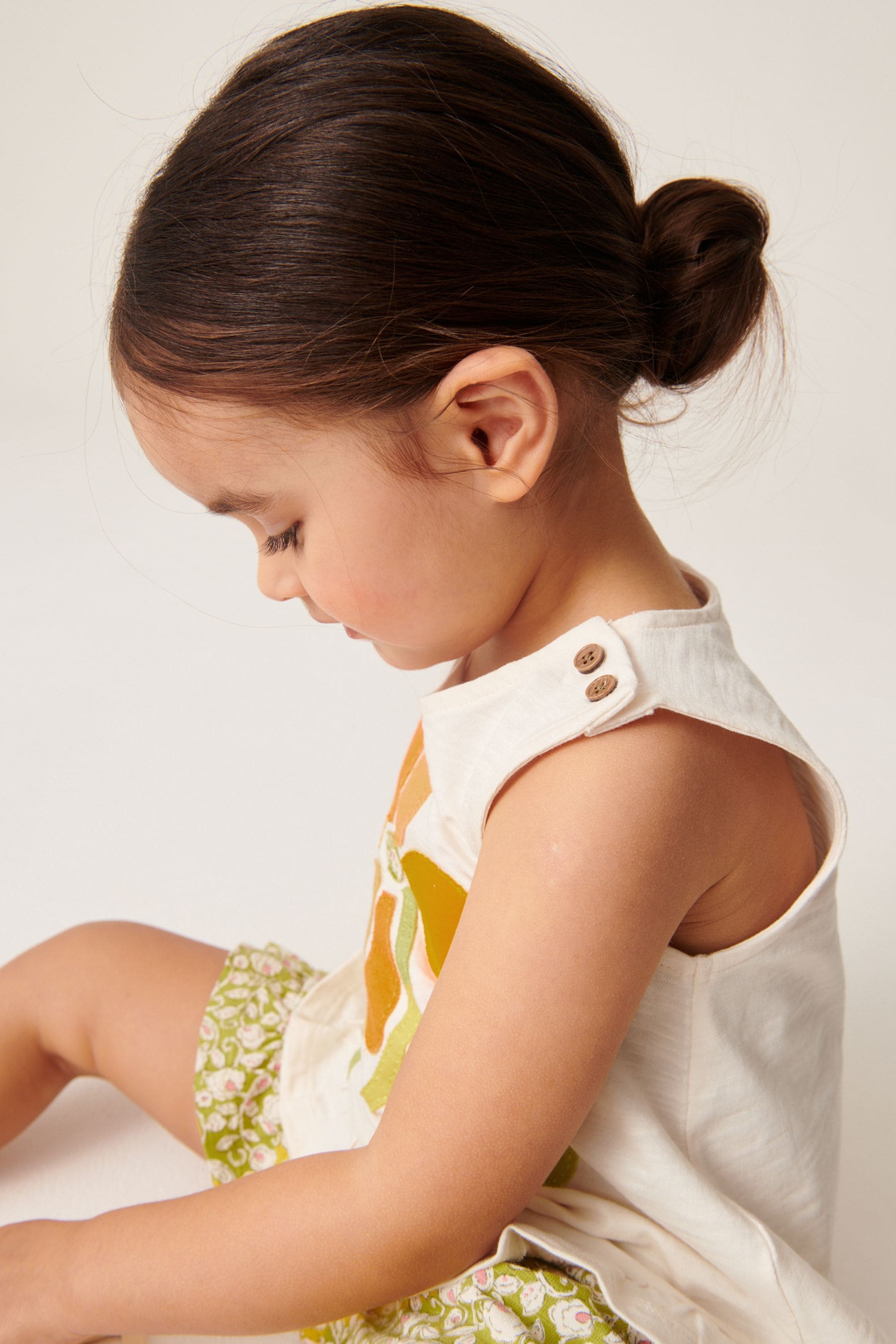 Cream Flower Frill Vest And Shorts Set (3mths-7yrs)