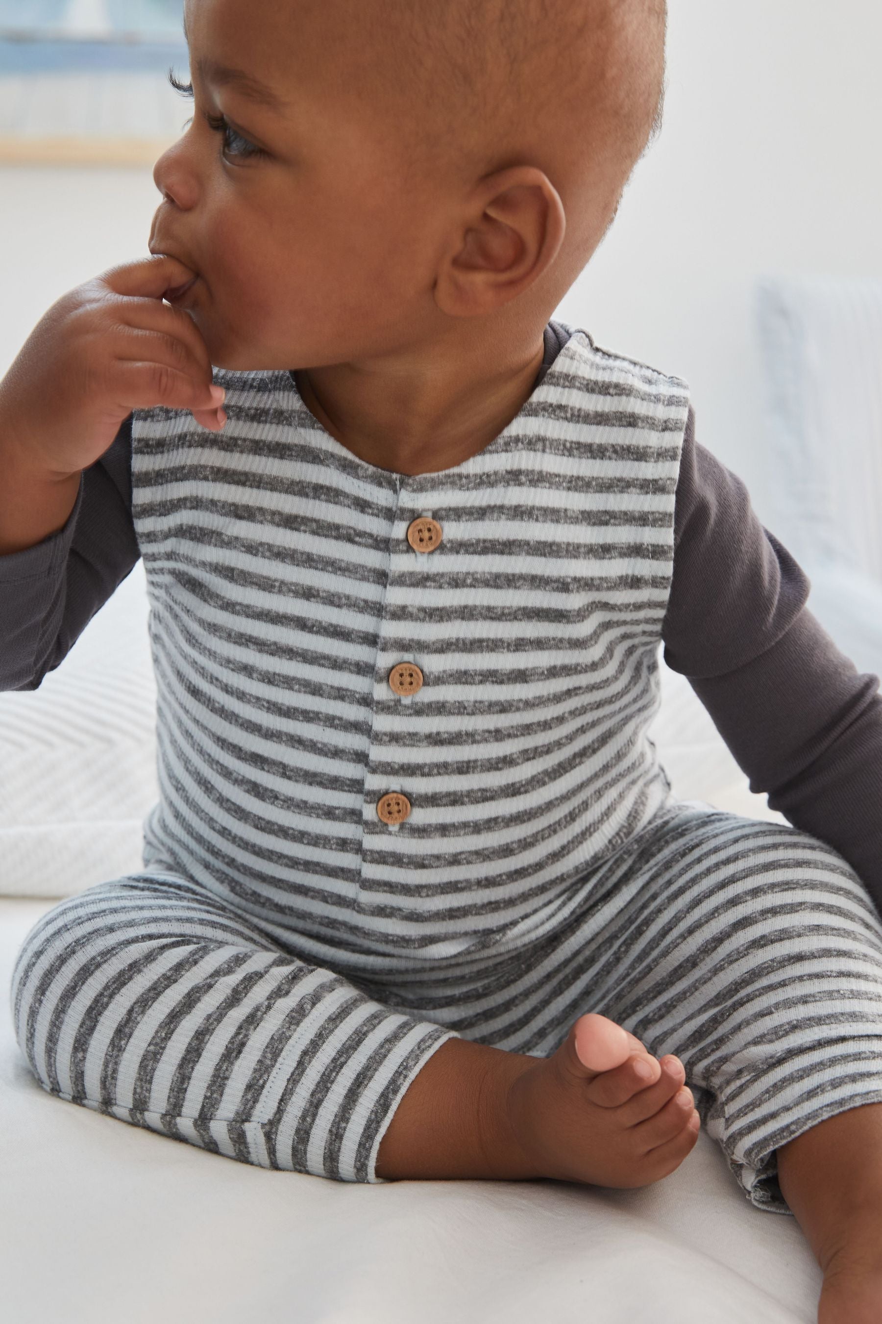 Charcoal Grey Baby Stripe Dungaree And Bodysuit Set (0mths-2yrs)