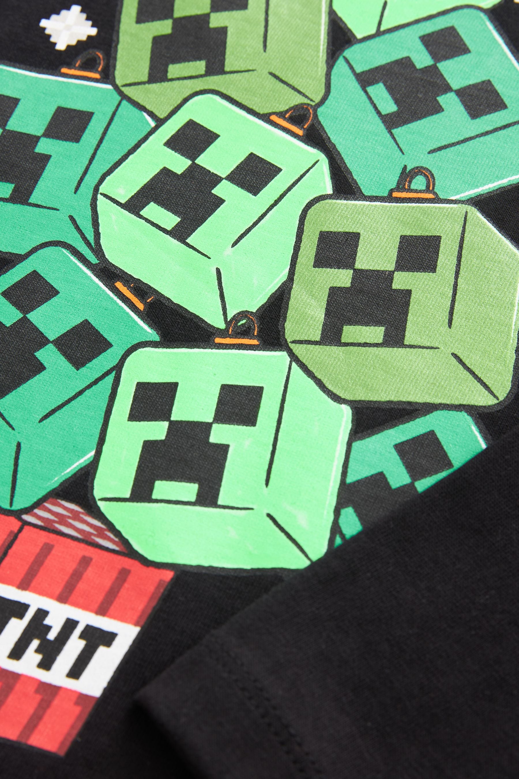 Minecraft Black Long Sleeve Christmas T-Shirt (3-16yrs)