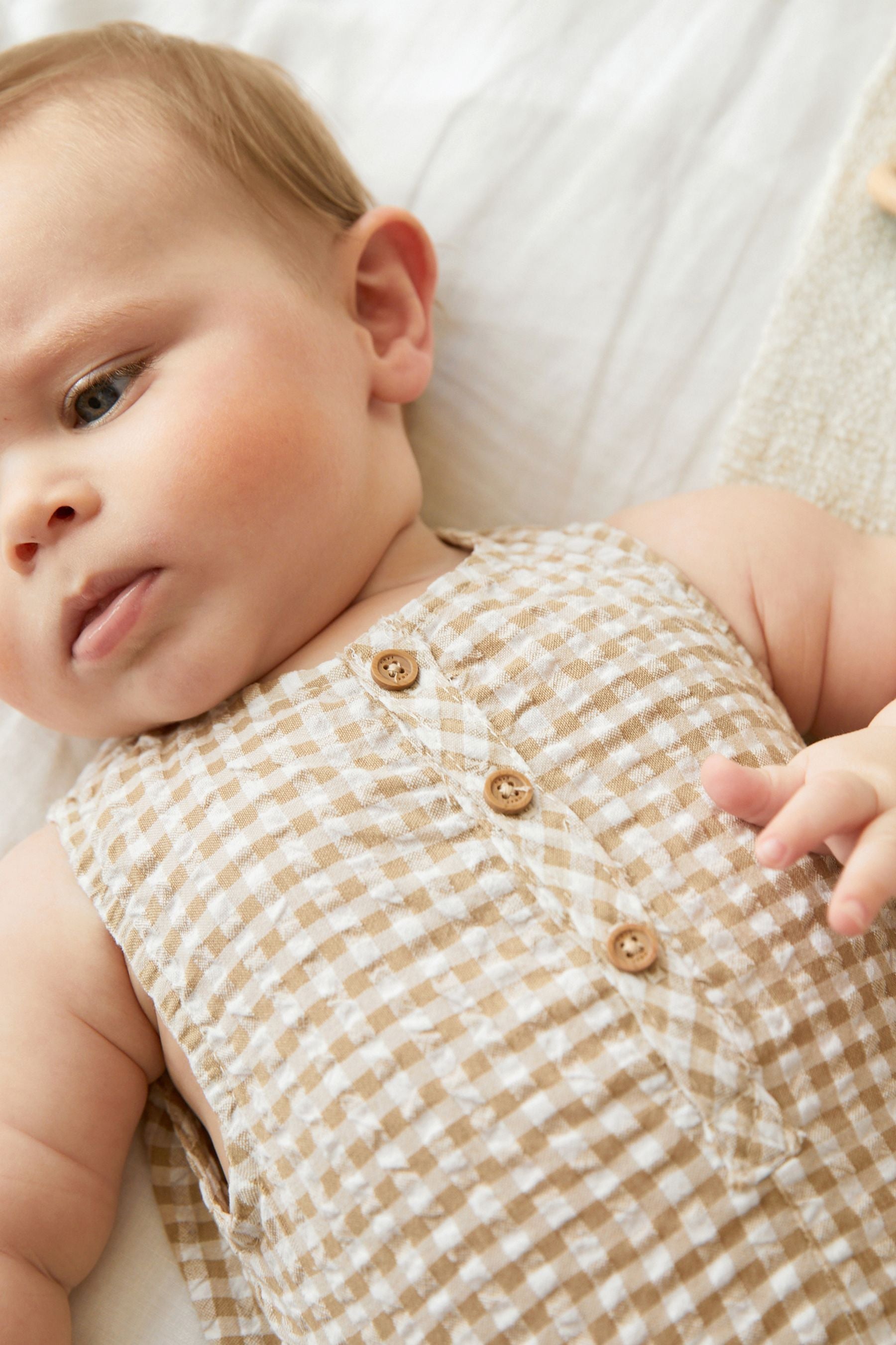 Neutral Gingham Baby Woven Crinkle Romper (0mths-2yrs)