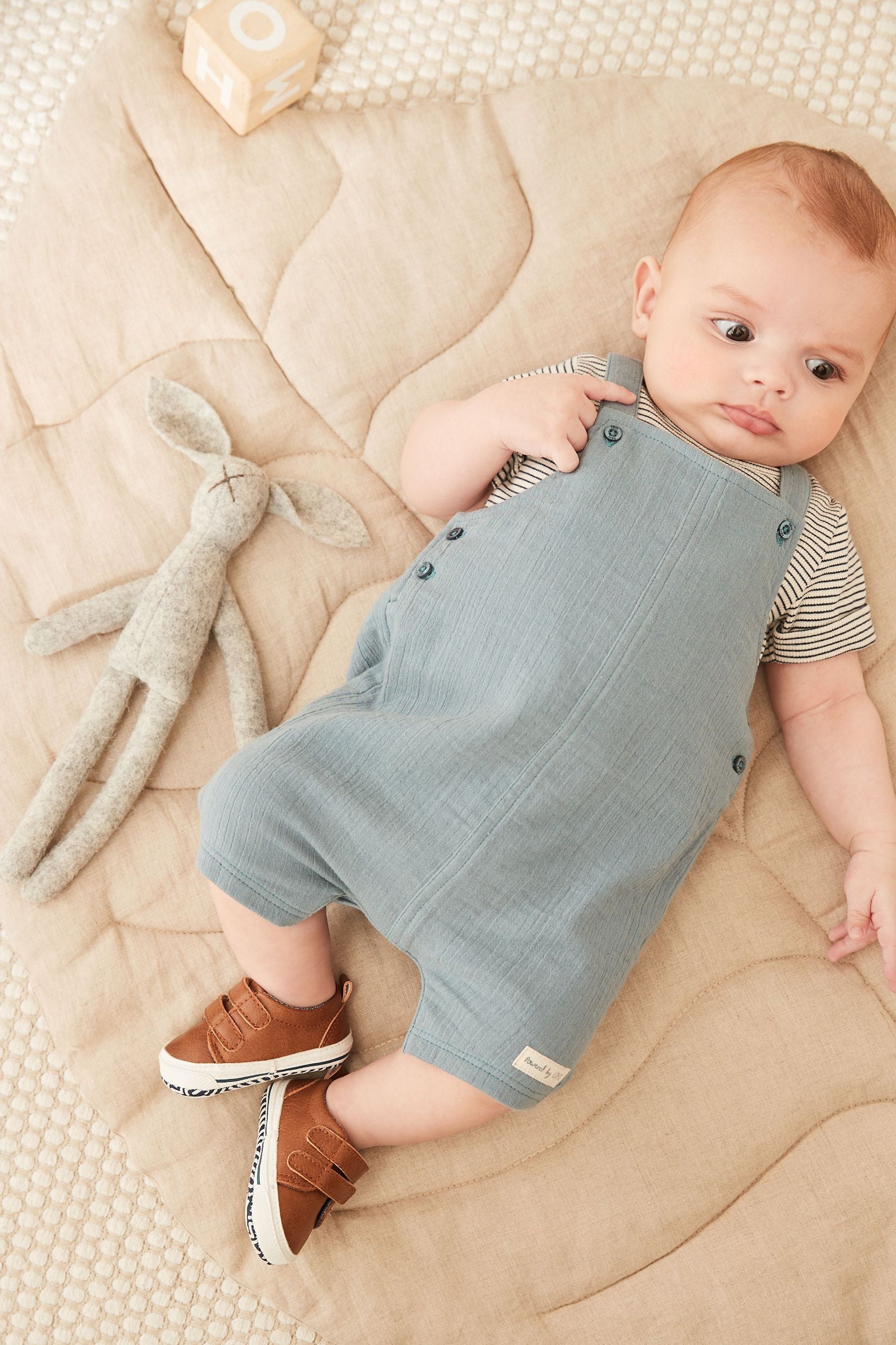 Navy Blue Baby 2 Piece Crinkle Dungarees And Bodysuit Set (0mths-2yrs)