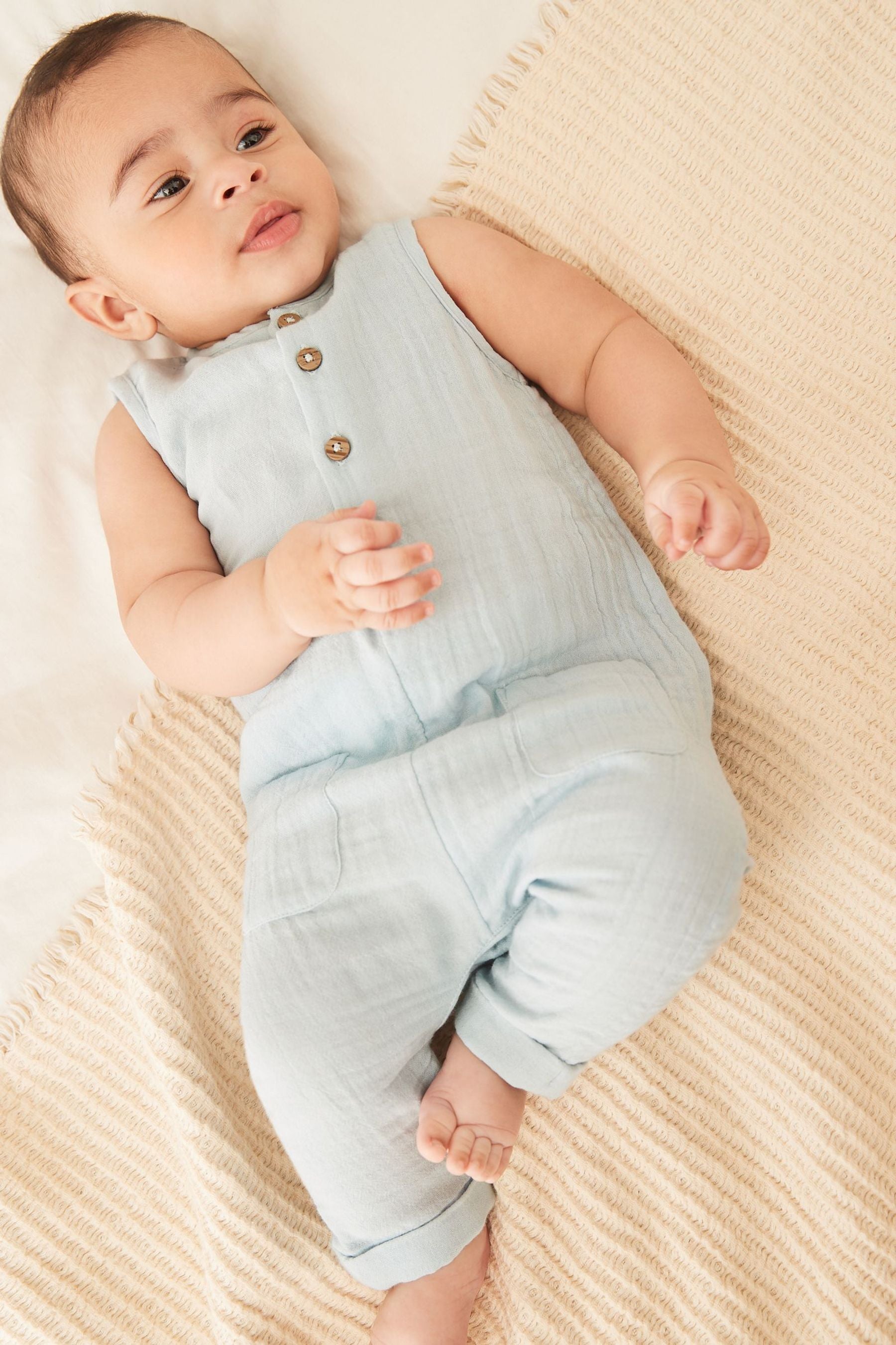 Blue Baby Crinkle Romper (0mths-2yrs)