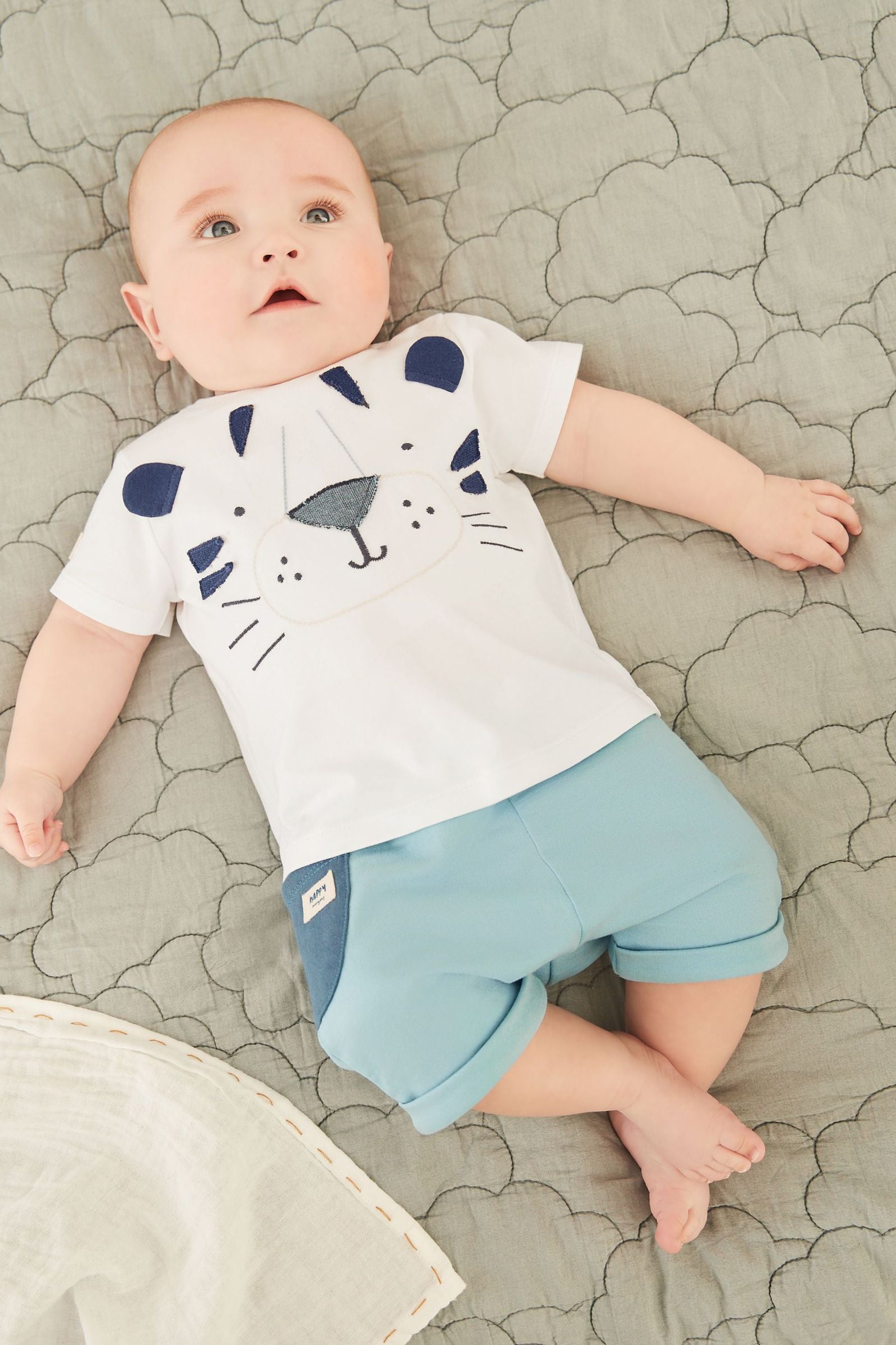 White and Blue Baby Tiger Baby T-Shirt And Shorts Set (0mths-3yrs)