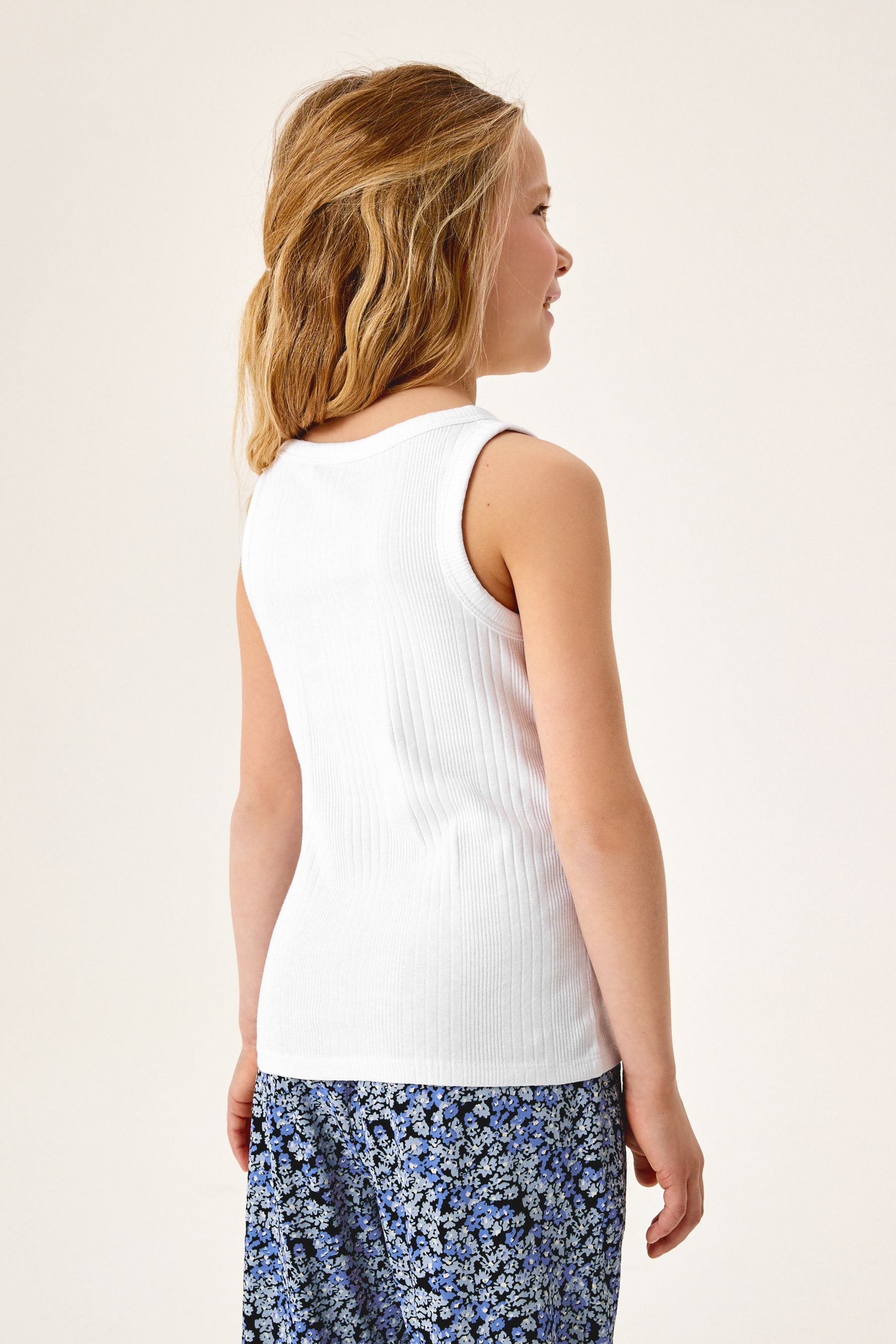 White Core Vest (3-16yrs)