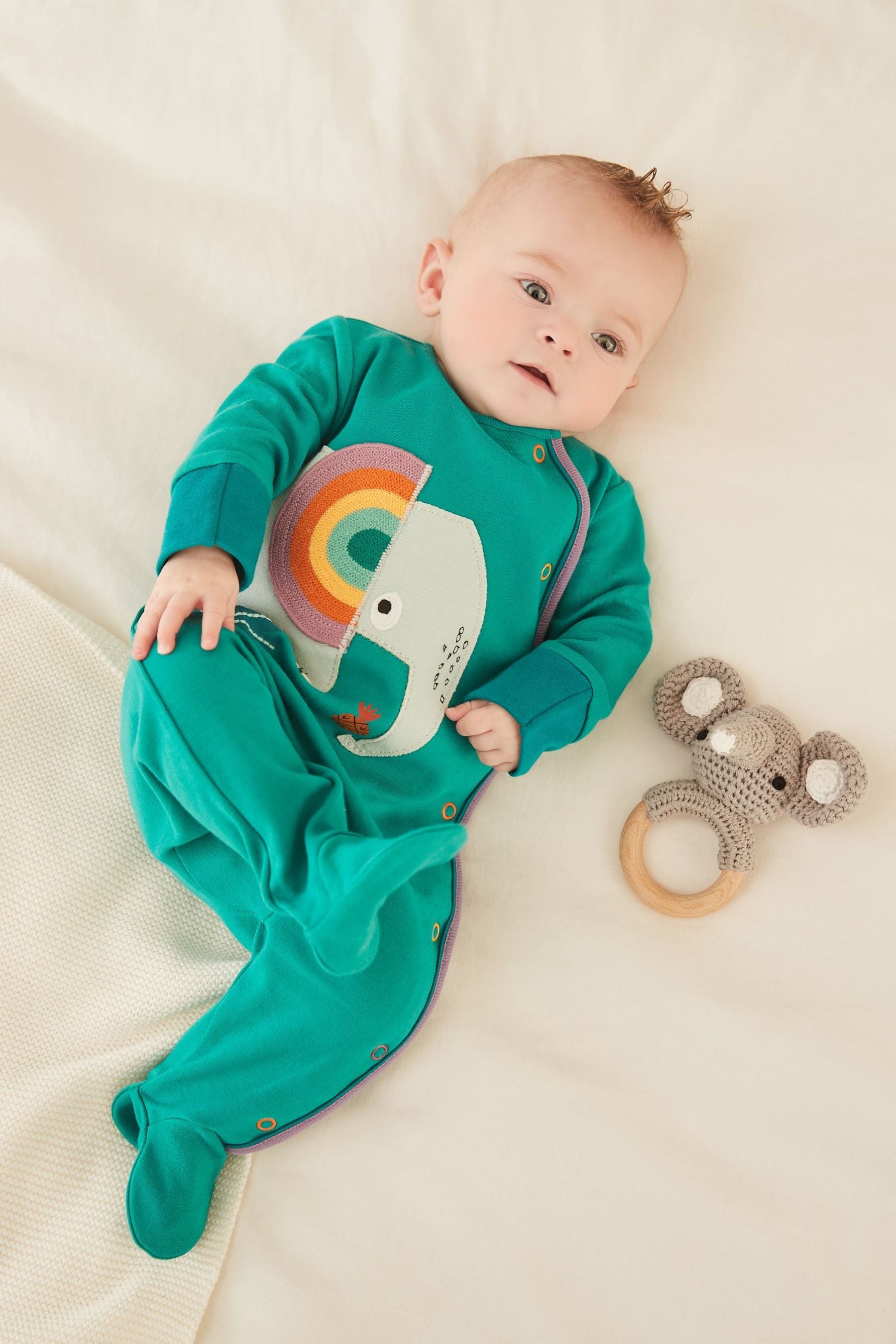 Green Elephant Baby 3 Pack Sleepsuits (0mths-2yrs)