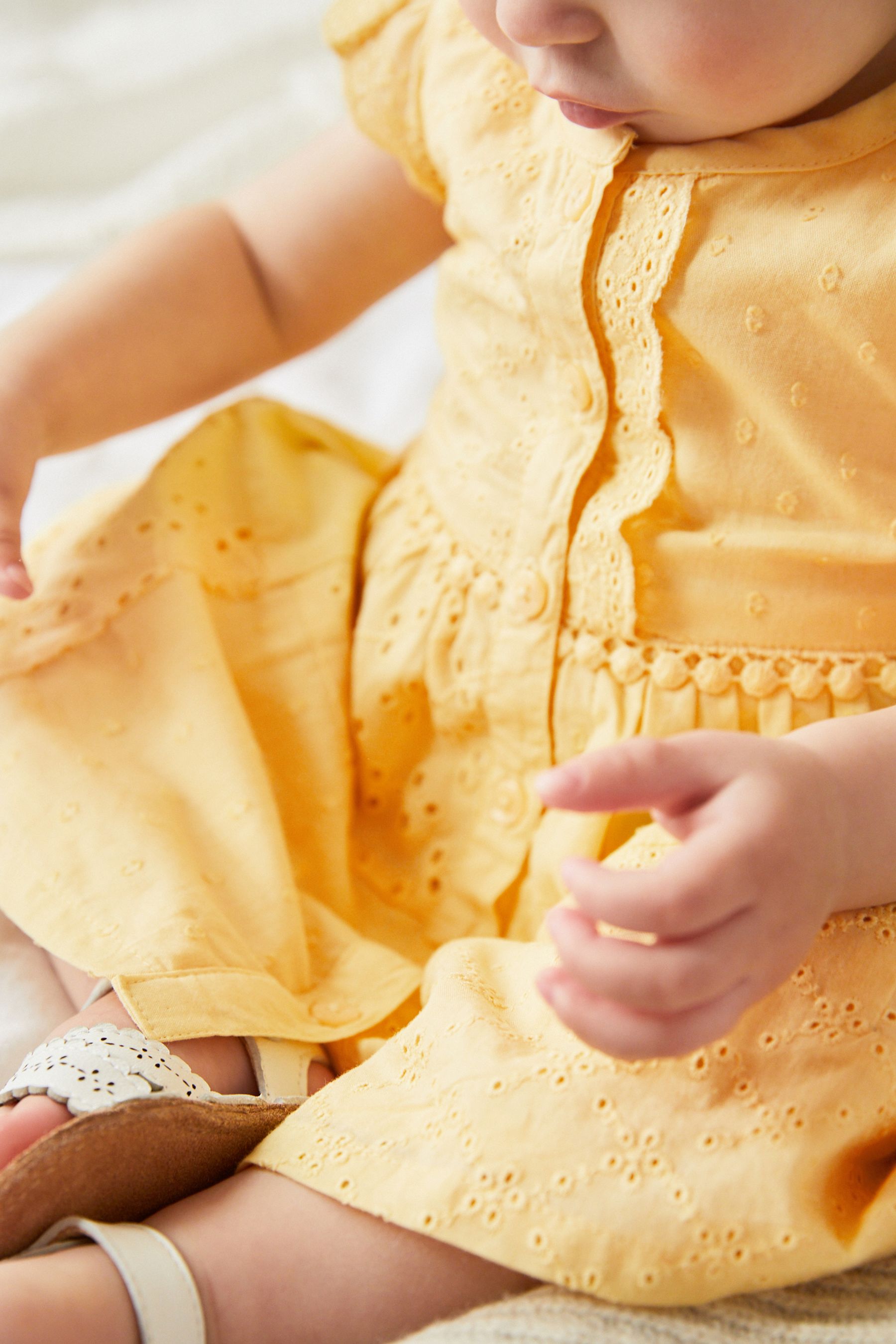 Yellow and White Baby 2 Piece Dress and Knickers Set (0mths-2yrs)