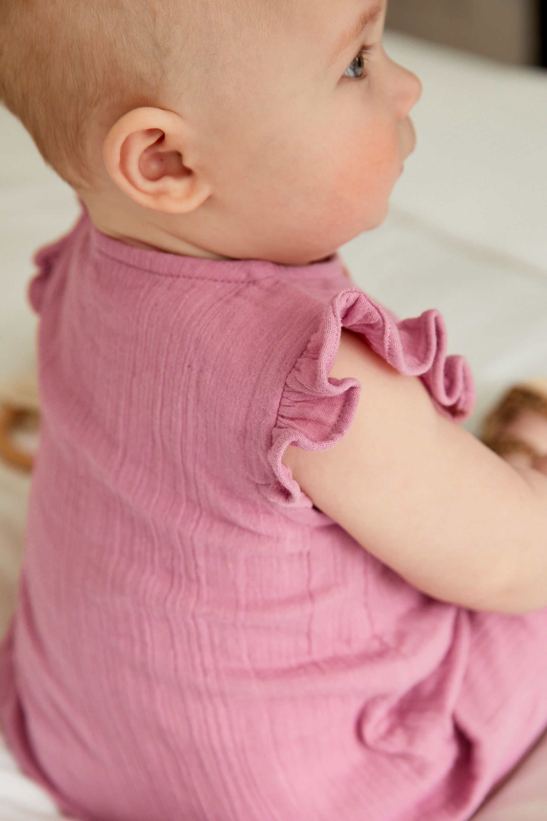 Pink Baby Woven Crinkle Romper (0mths-2yrs)