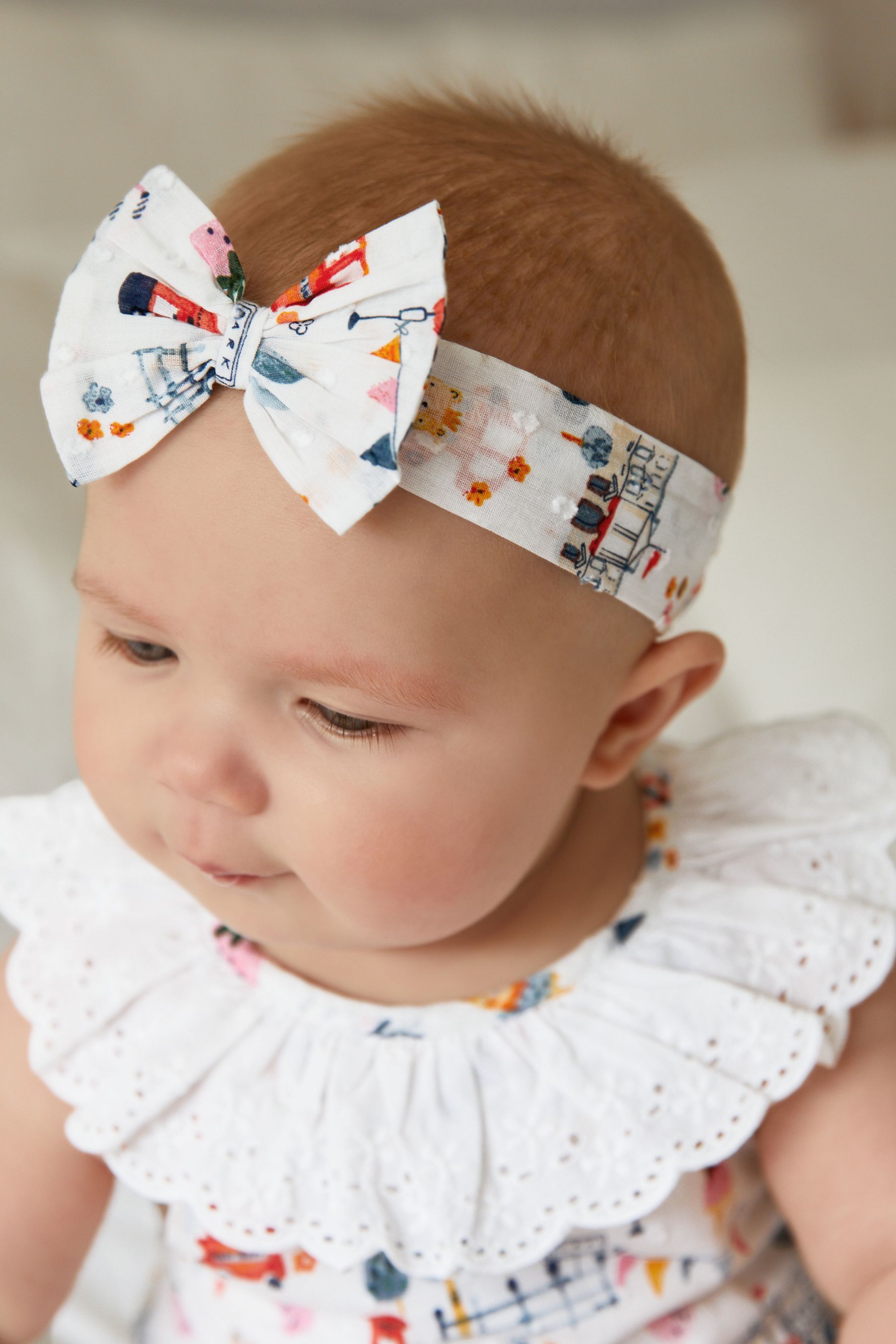 White Jubilee Baby Woven Collared Character Print Romper and Headband Set (0mths-2yrs)