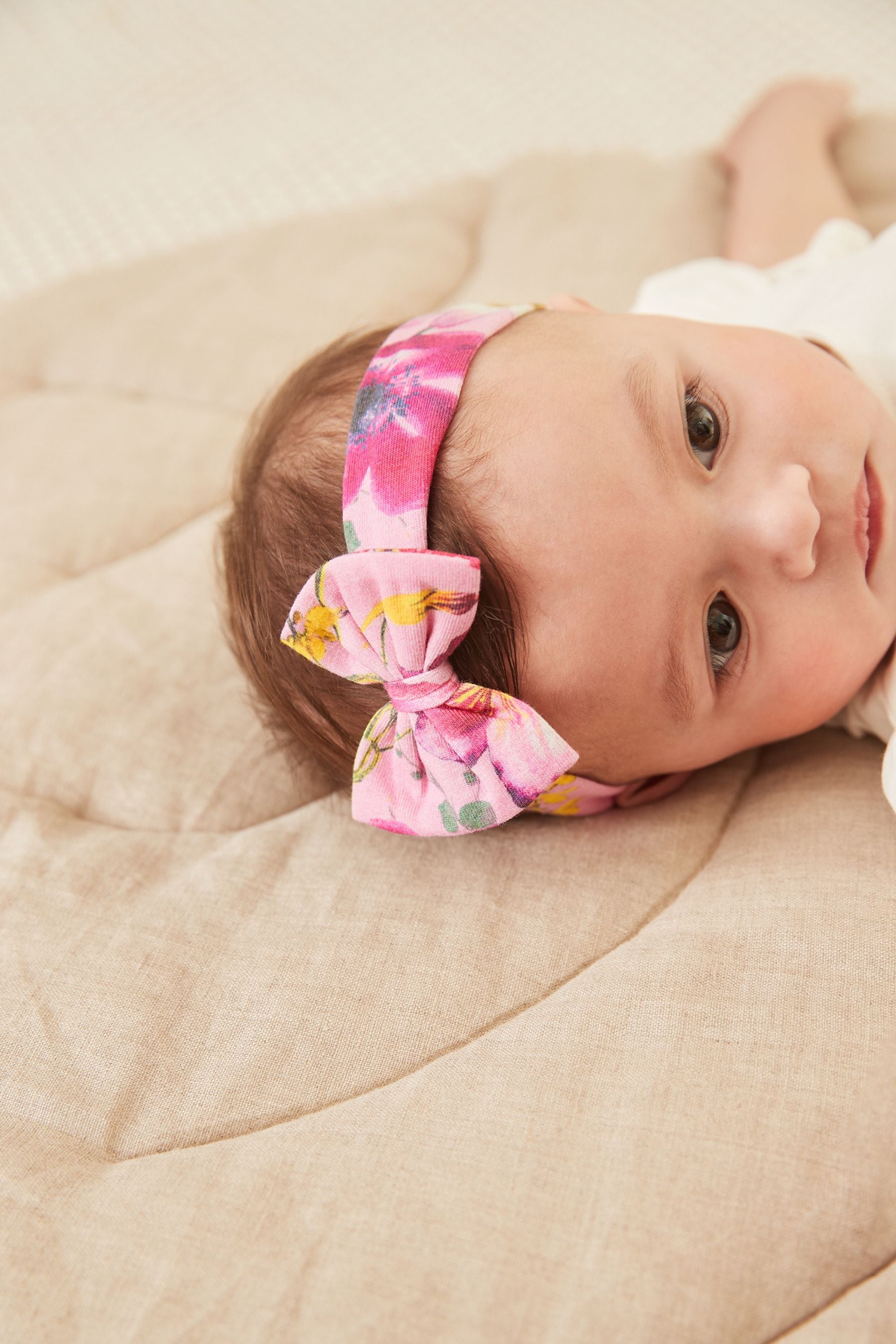 Bright Pink Floral Baby T-Shirt, Leggings And Headband Set (0mths-3yrs)