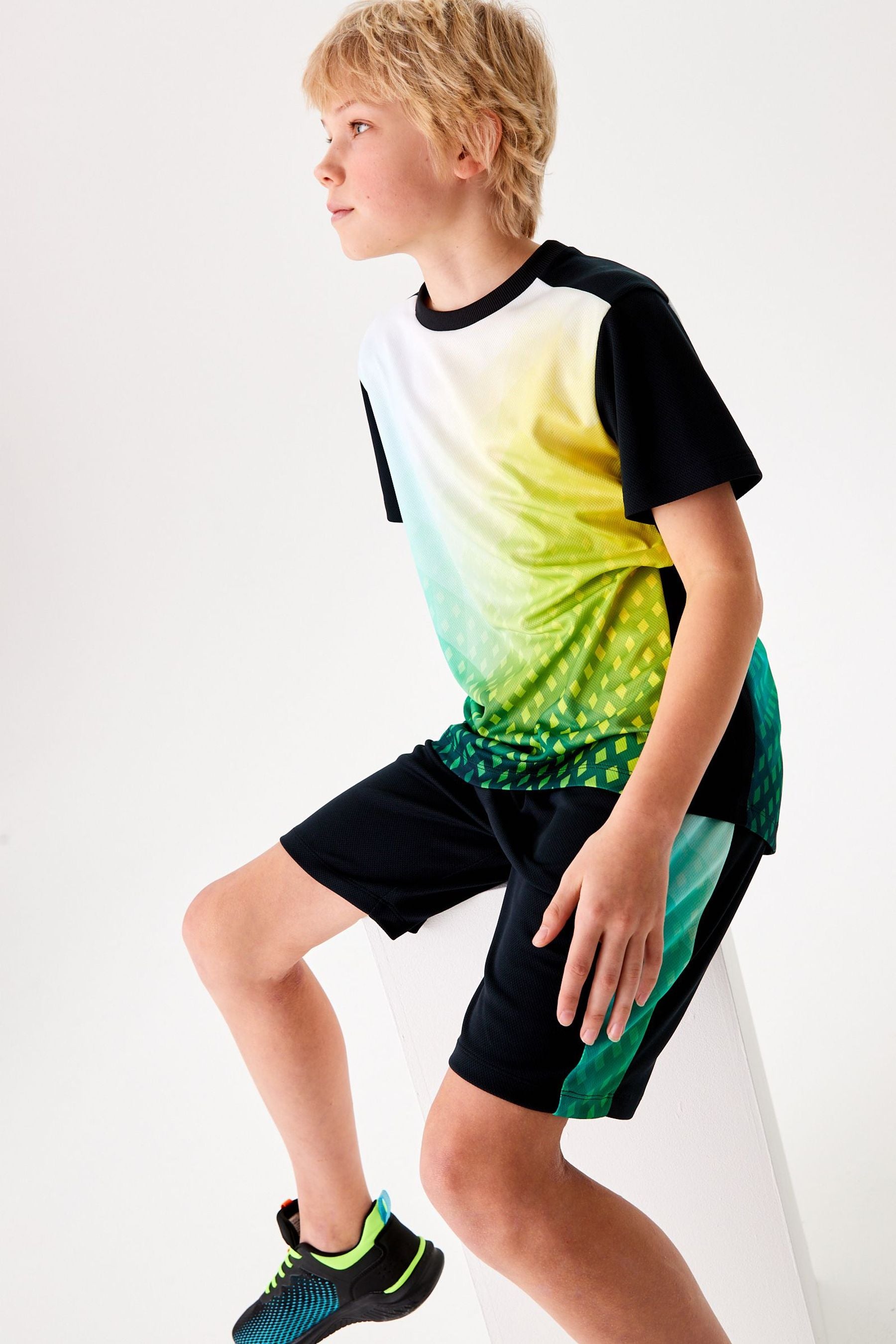 Ombre All Over Print Mesh T-Shirt And Short Set (3-16yrs)