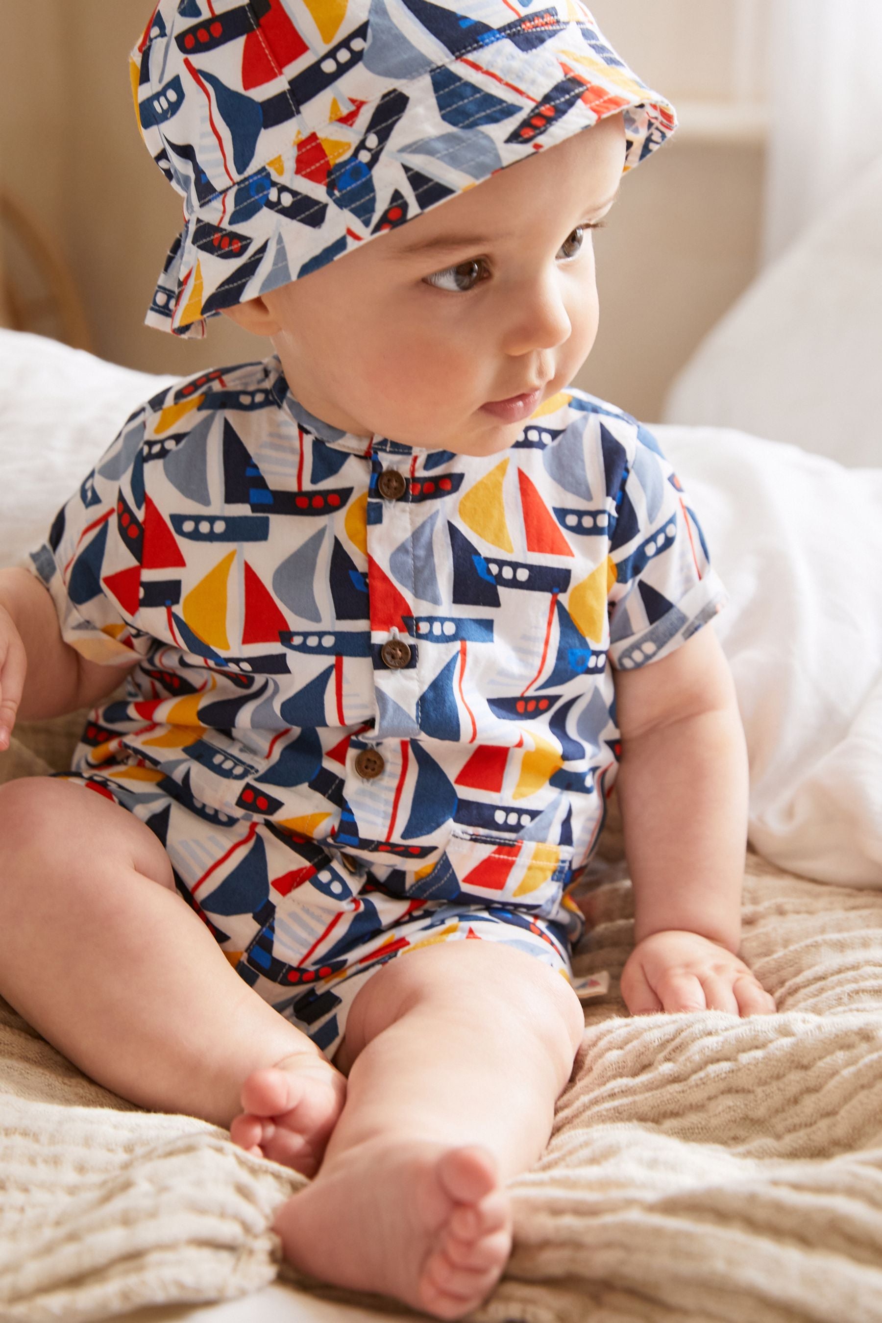 Blue Geometric Boat Baby Romper with Bucket Hat Set (0mths-2yrs)