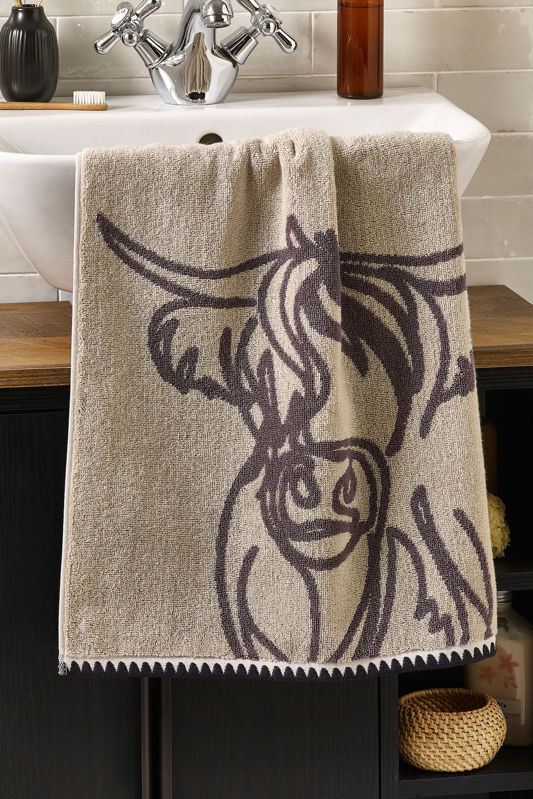 Grey Hamish the Highland Cow 100% Cotton Towel