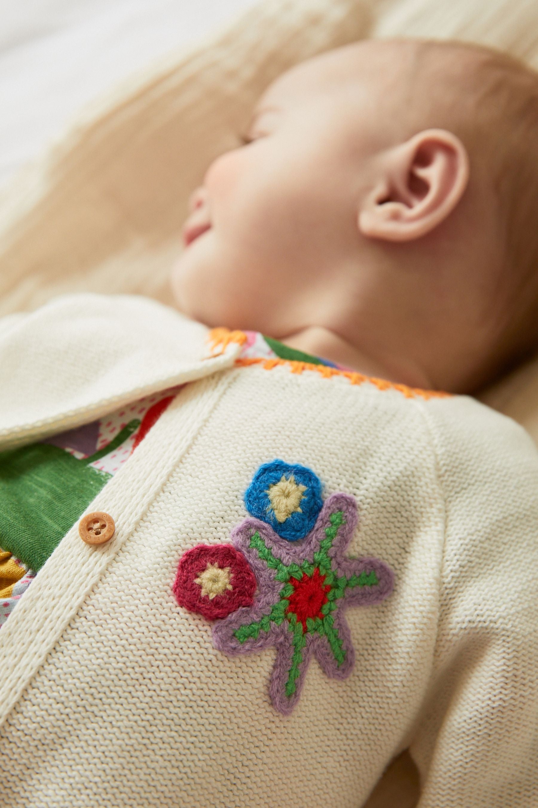 White Floral Crochet Detail Baby Cardigan (0mths-2yrs)