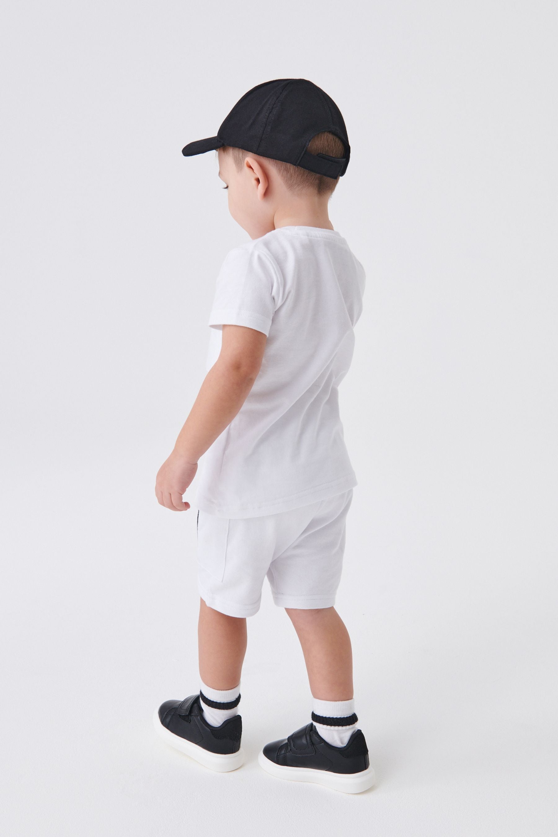 White Zip Pocket T-Shirt And Shorts Set (3mths-7yrs)