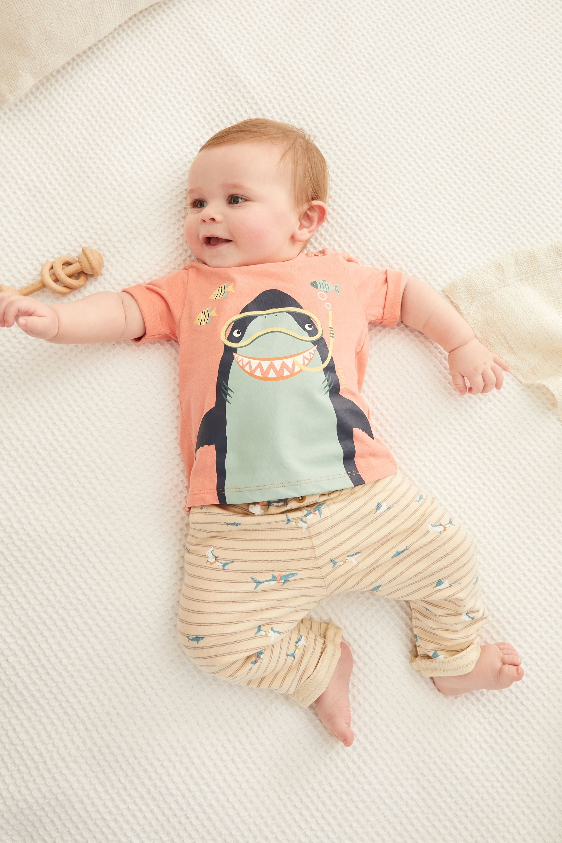 Red FatFace Baby Red Crew Shark T-Shirt And Leggings Set