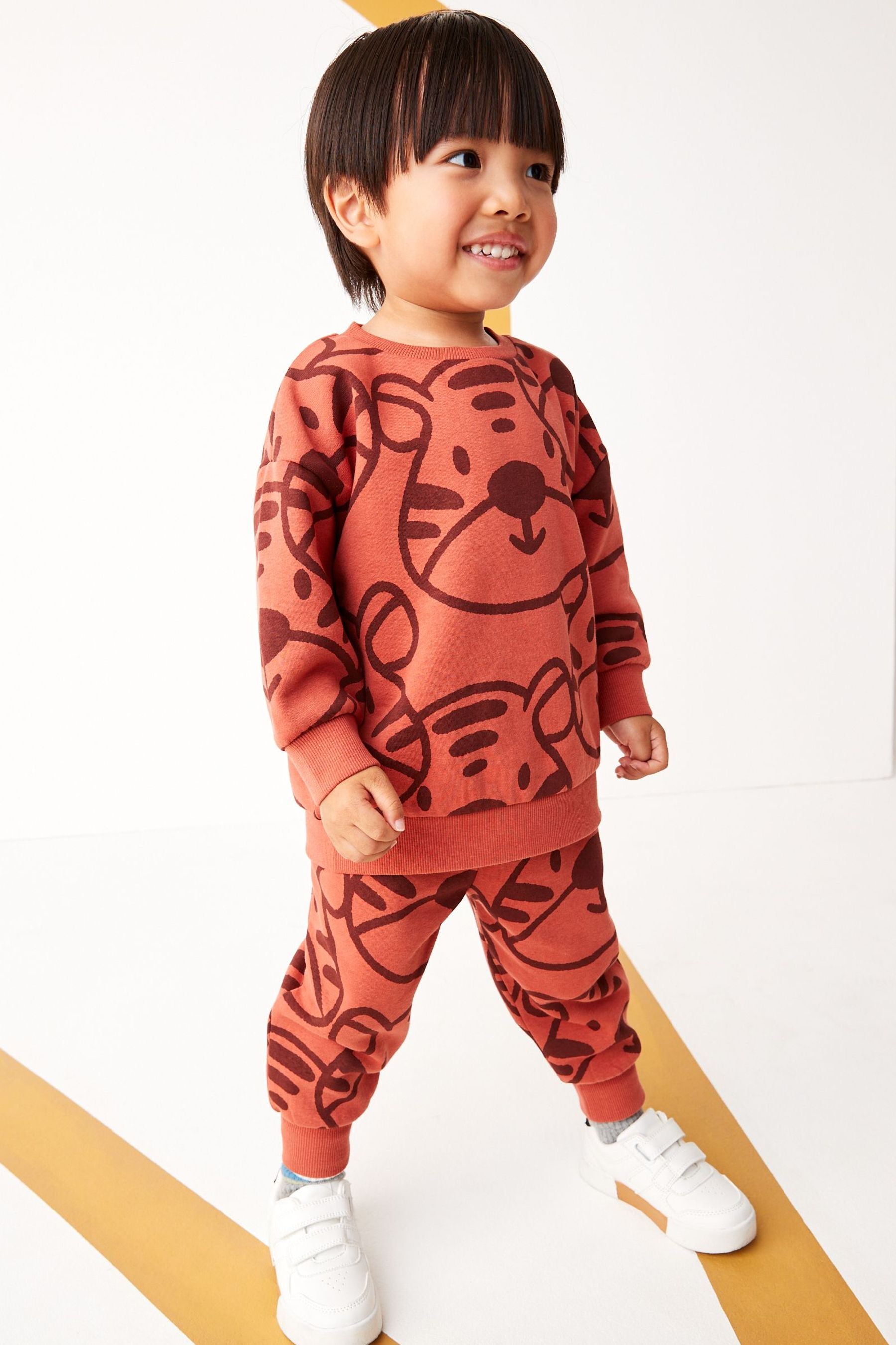 Red All-Over Print Jersey Sweatshirt And Joggers Set (3mths-7yrs)