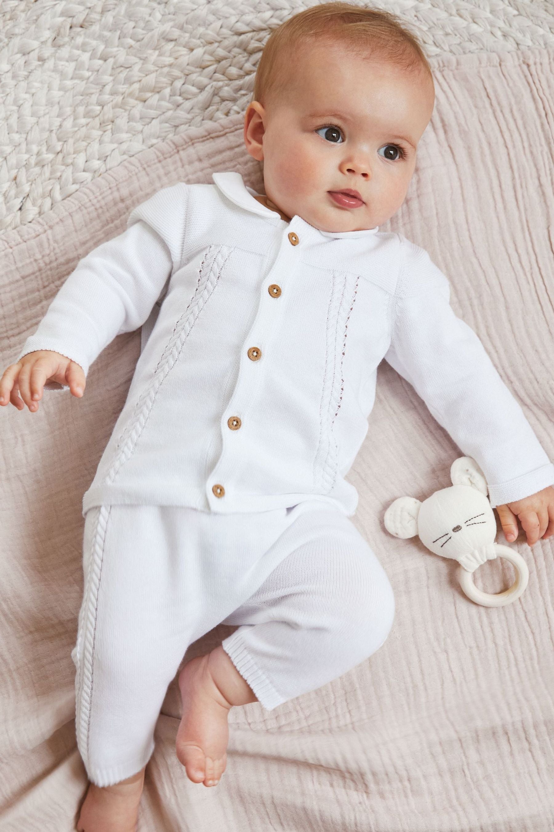 White Knit Baby Set With Collar (0mths-2yrs)