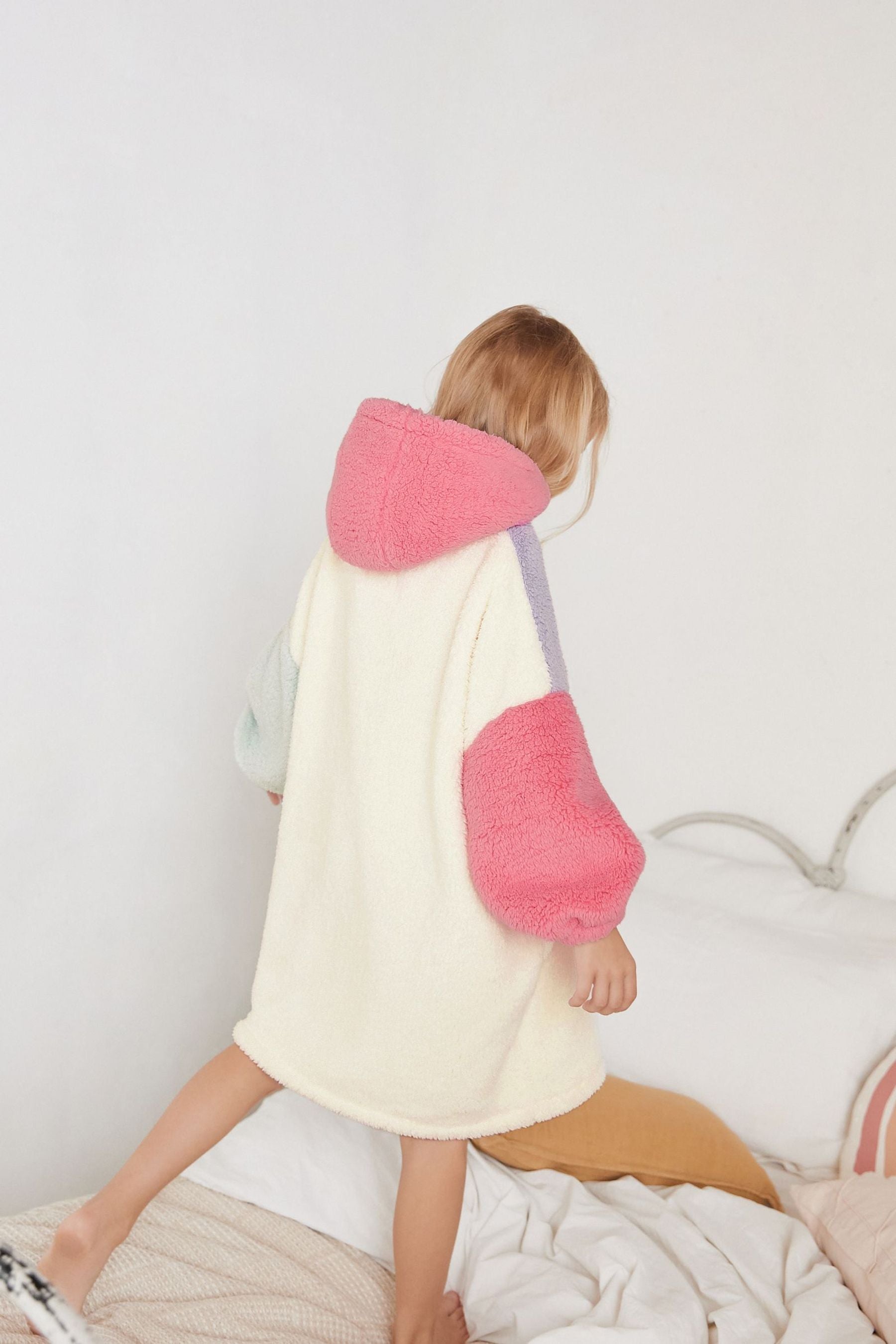 Pink/Blue Colourblock Fleece Hooded Blanket (3-16yrs)