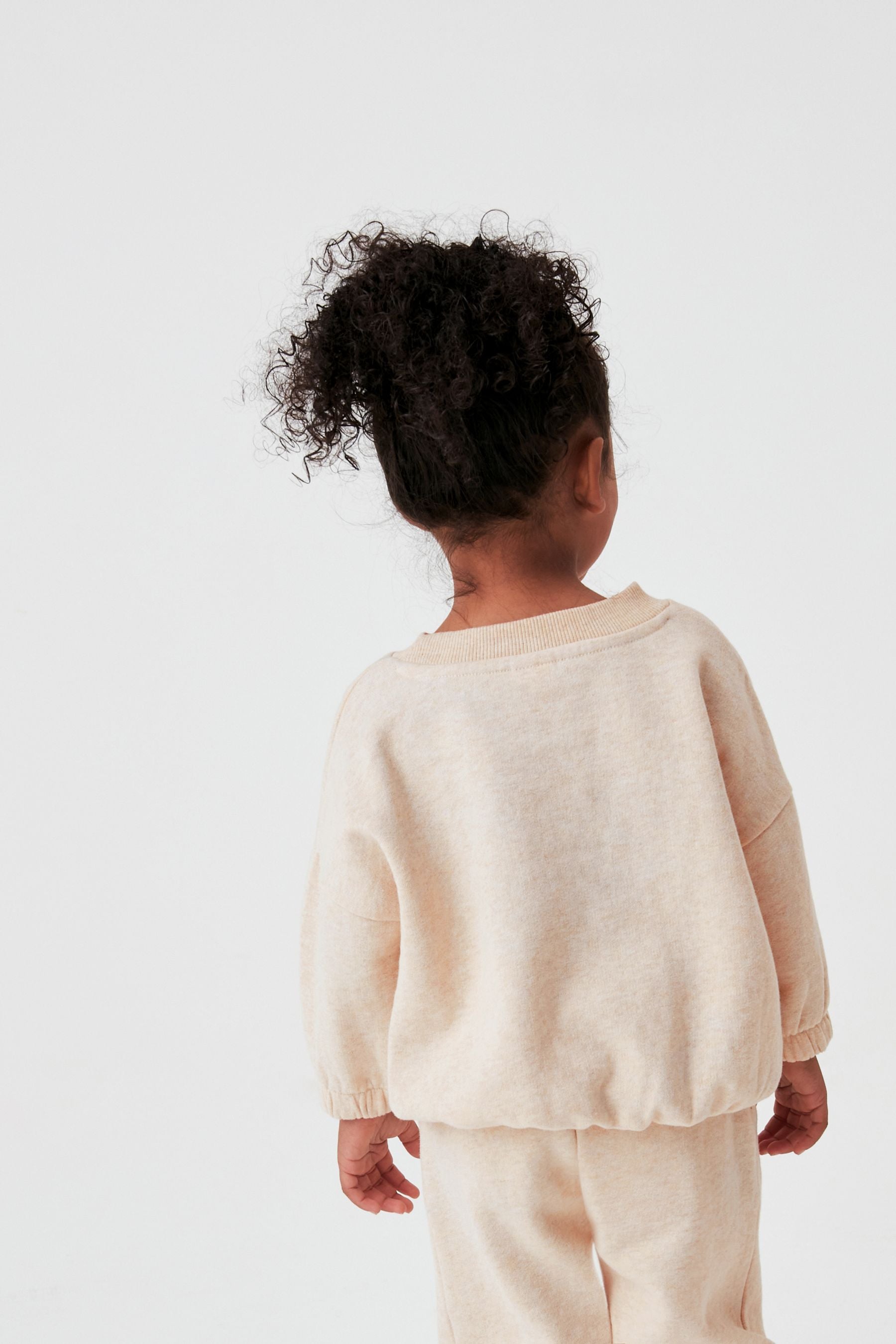 Oatmeal Cream Sweatshirt (3mths-7yrs)