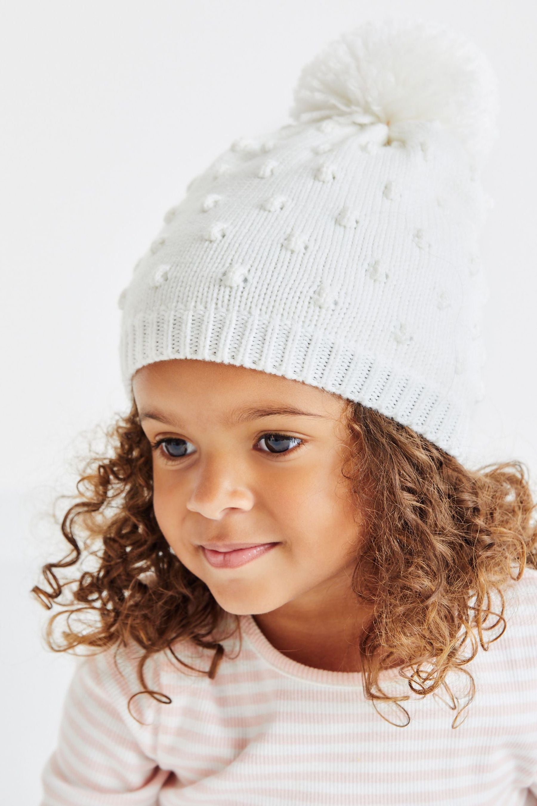 White Lightweight Knitted Pom Pom Hat (3mths-10yrs)