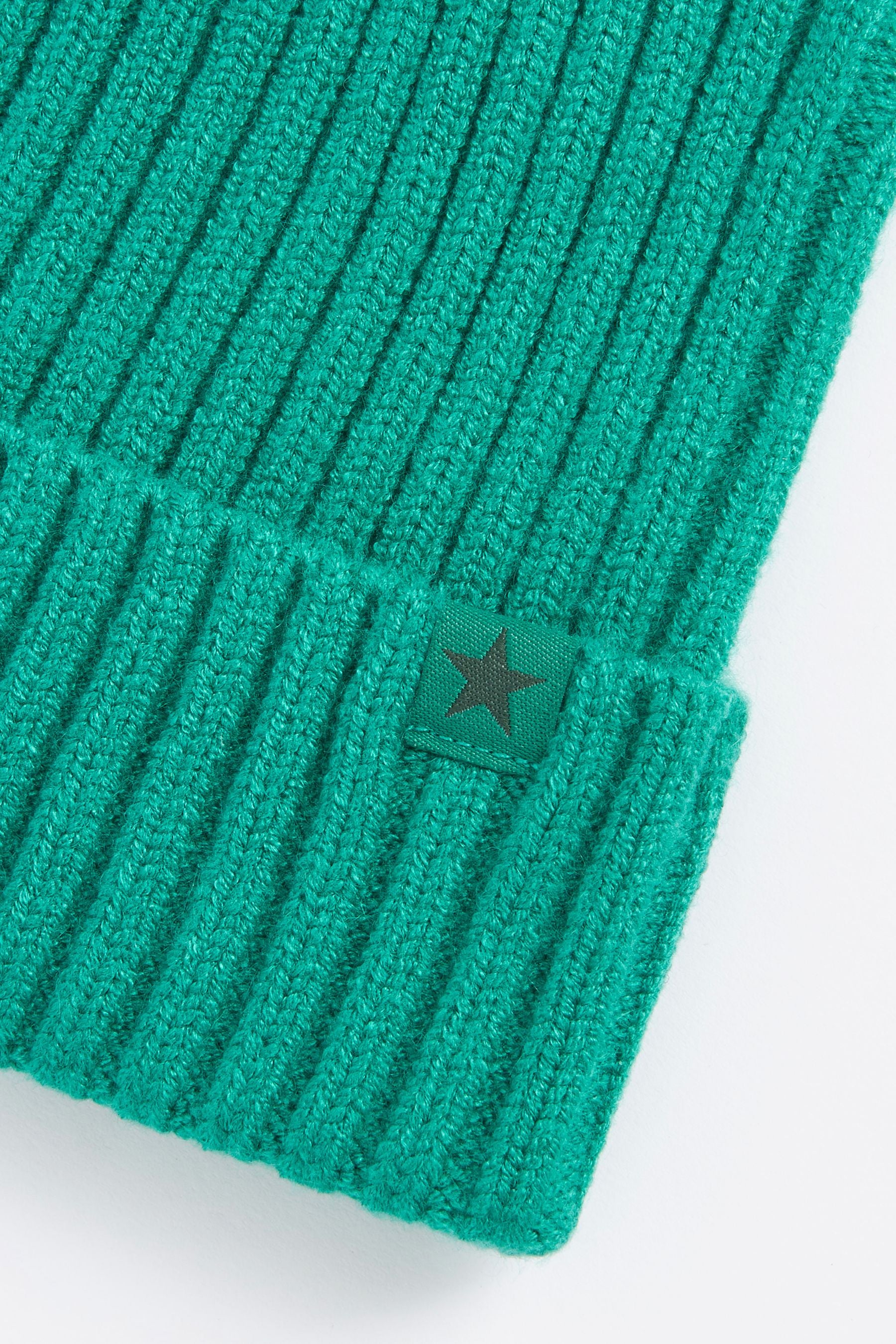 Green Rib Beanie Hat (1-16yrs)