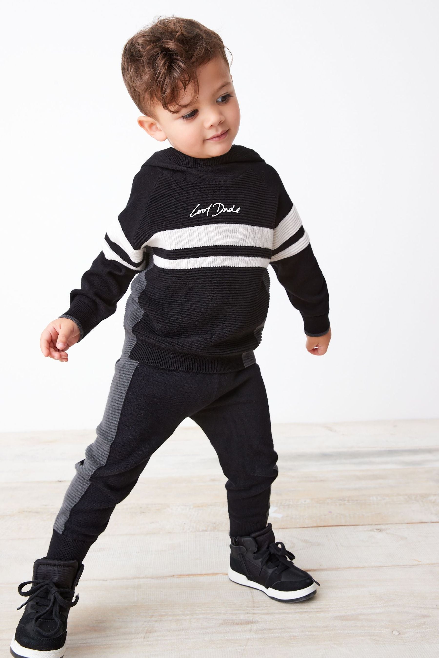 Monochrome Knitted Ripple Hoody Set (3mths-7yrs)