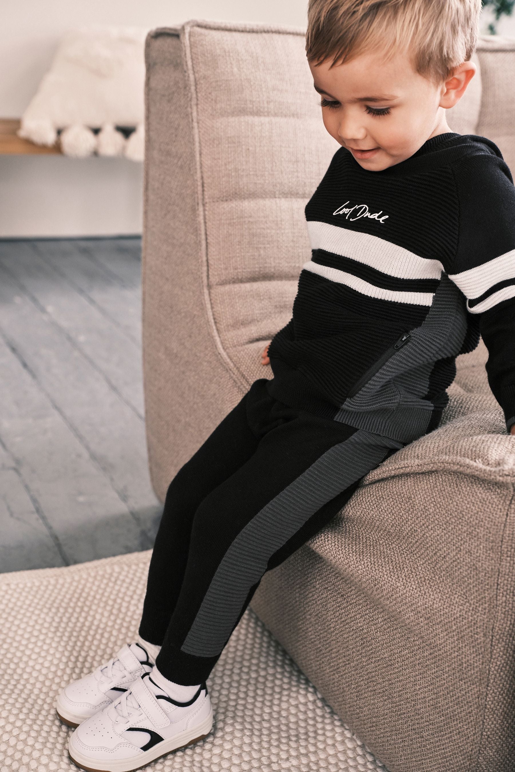 Monochrome Knitted Ripple Hoody Set (3mths-7yrs)